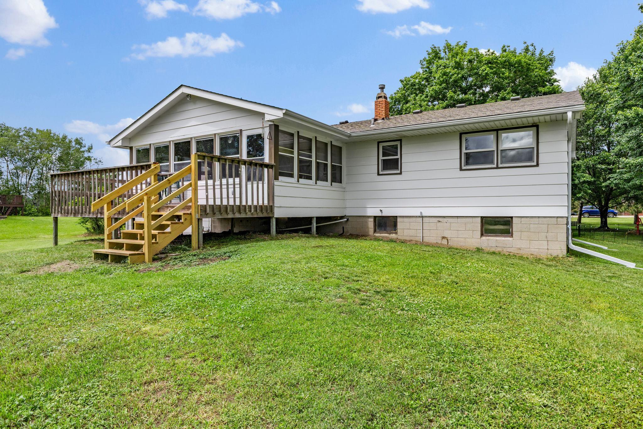 main property photo 34
