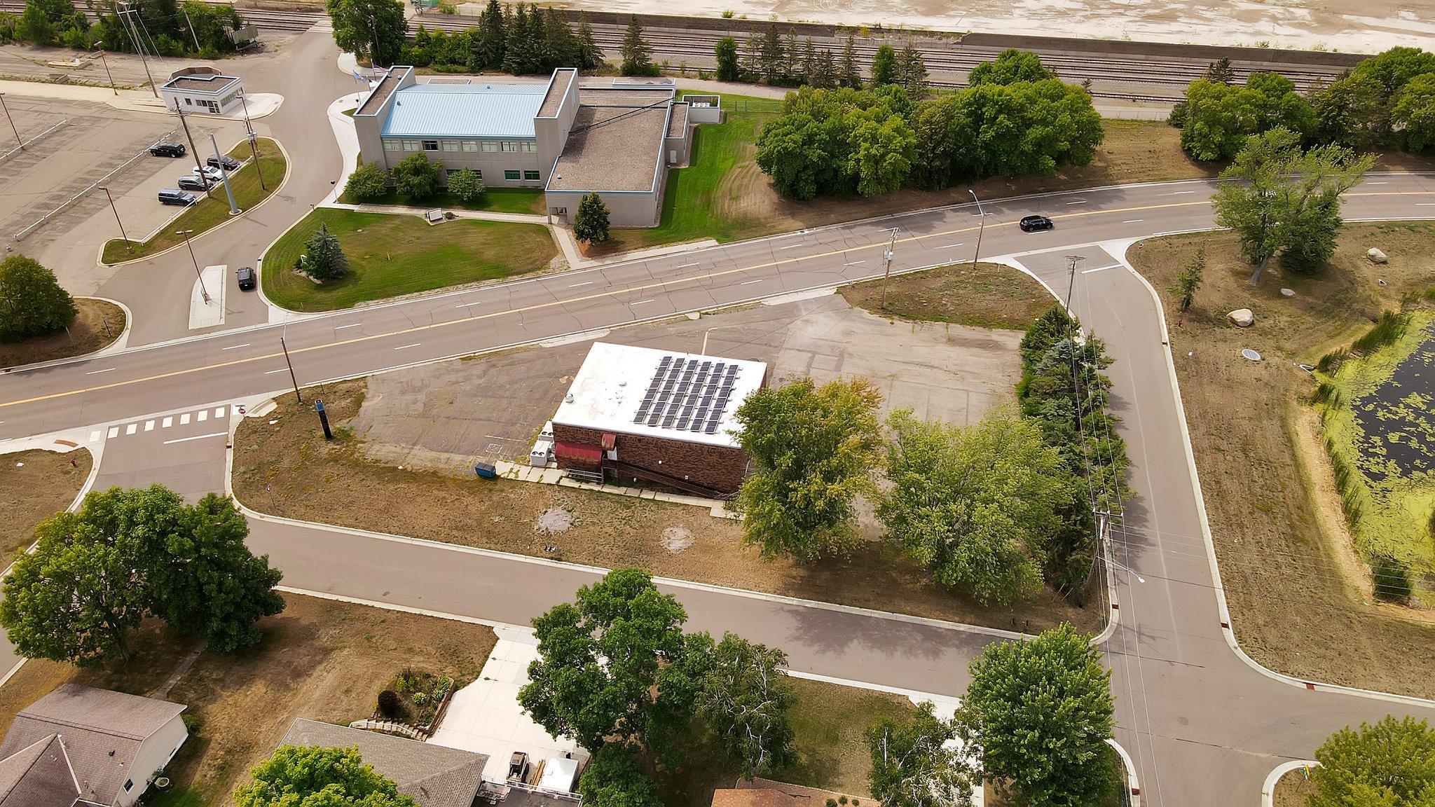 main property photo 37