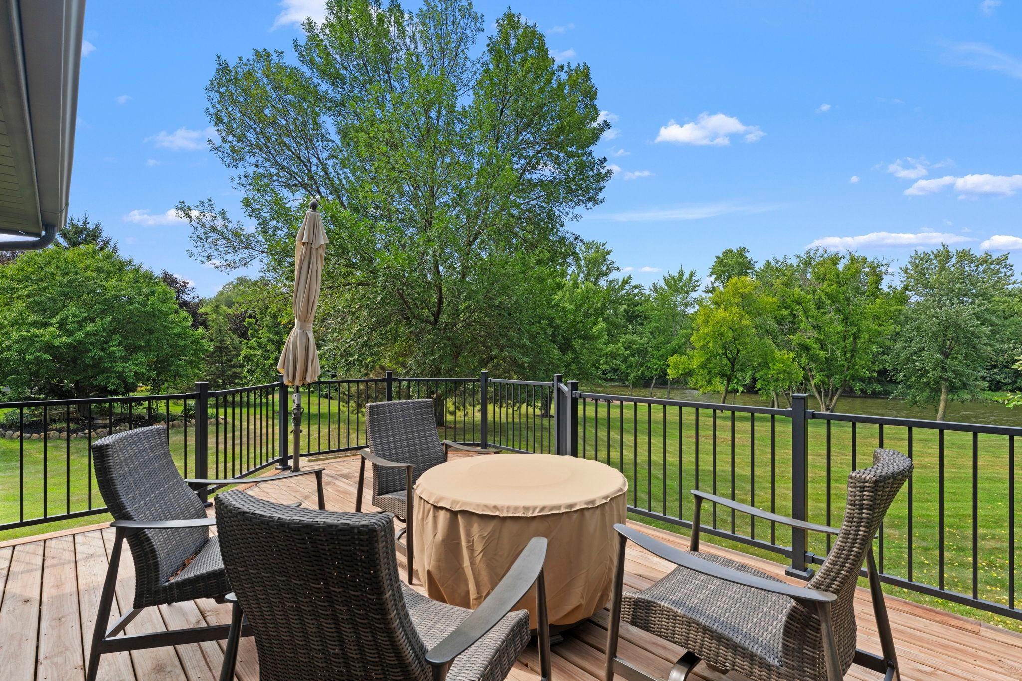 main property photo 79