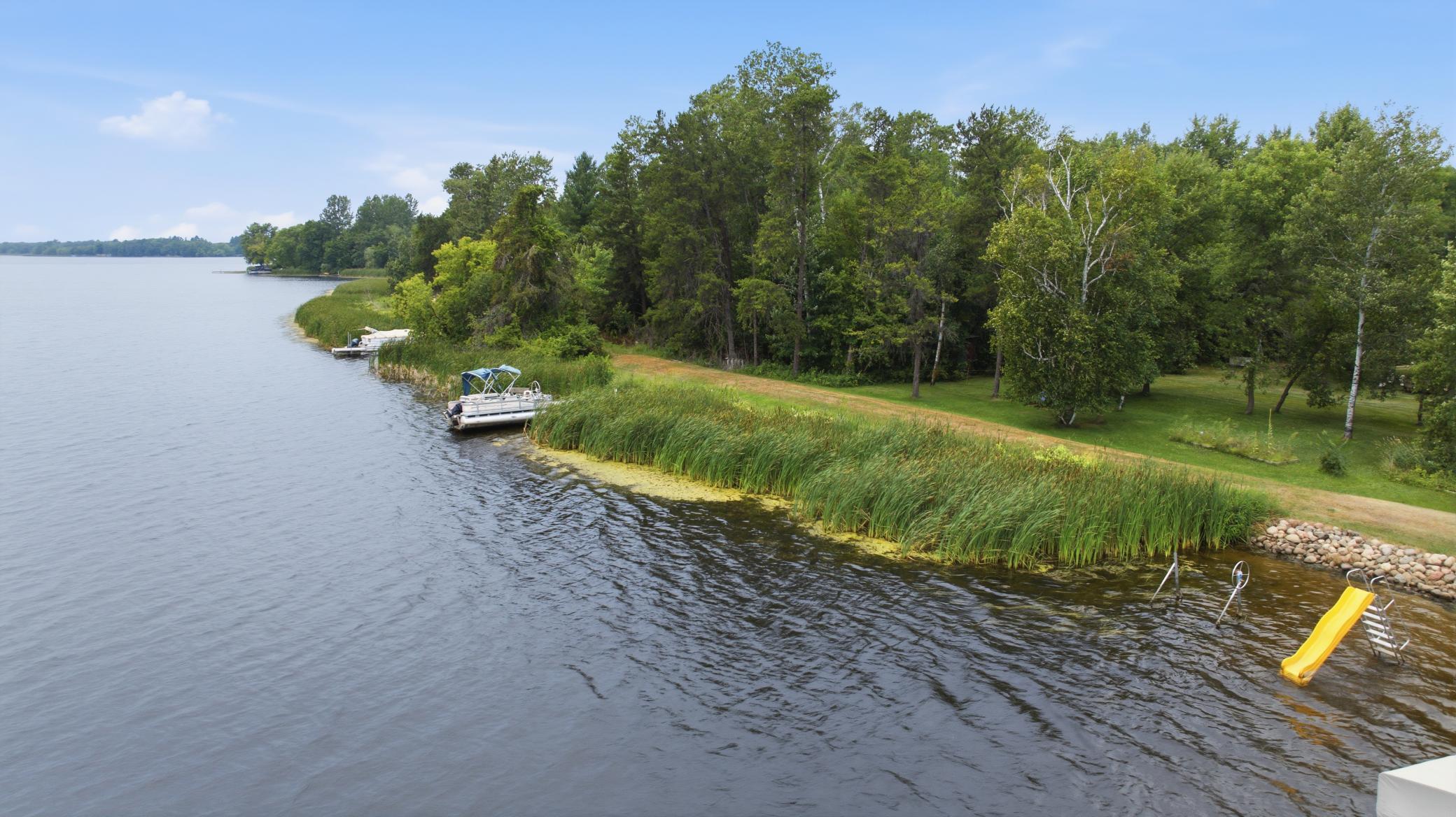 main property photo 28
