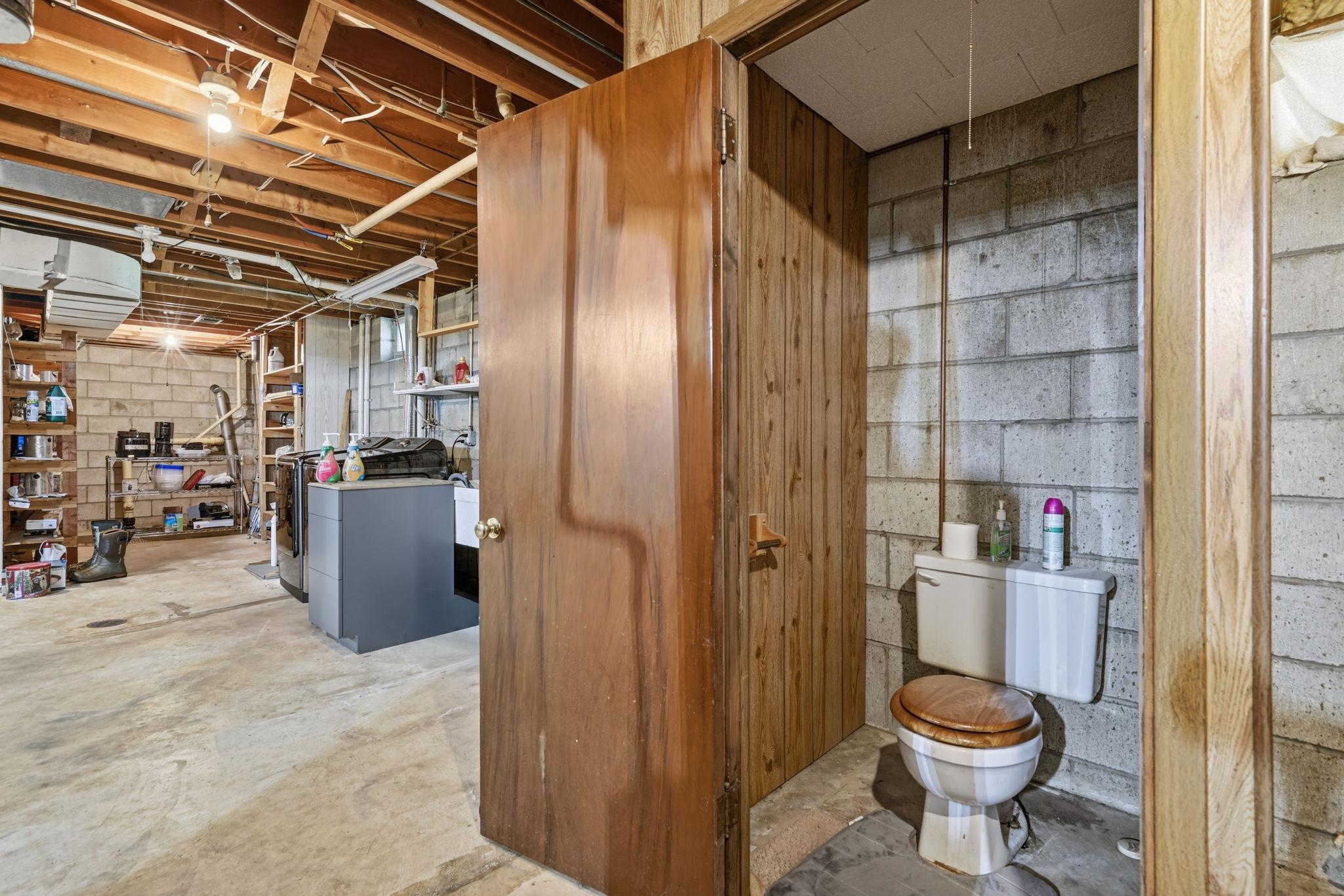main property photo 24
