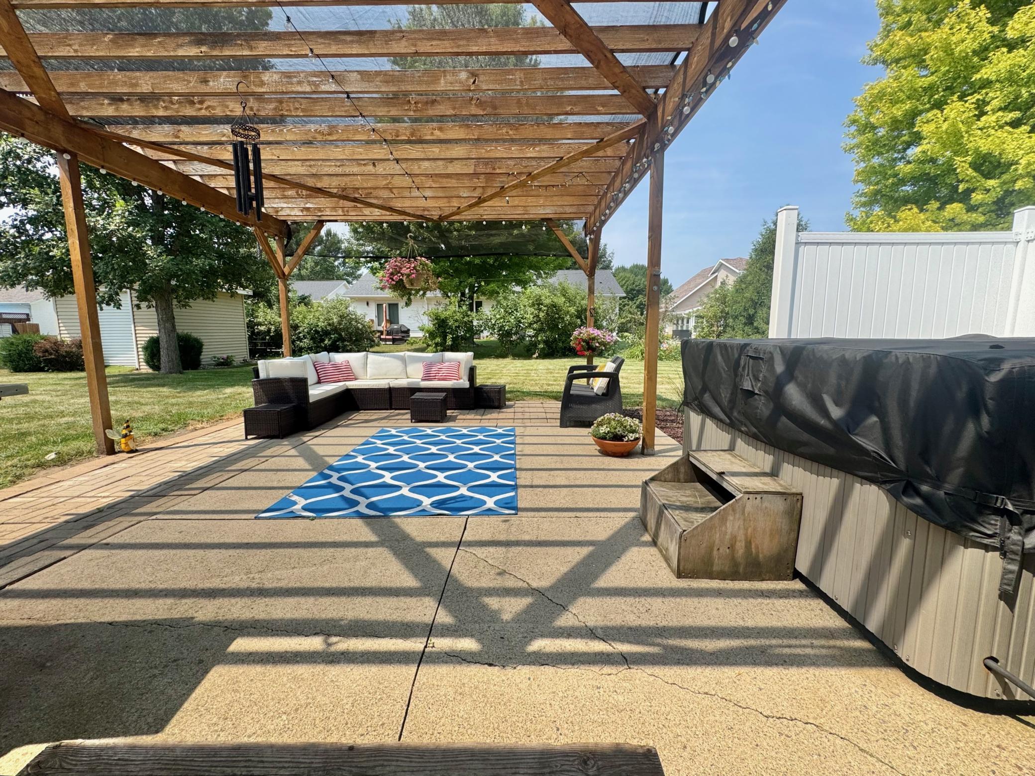 main property photo 21
