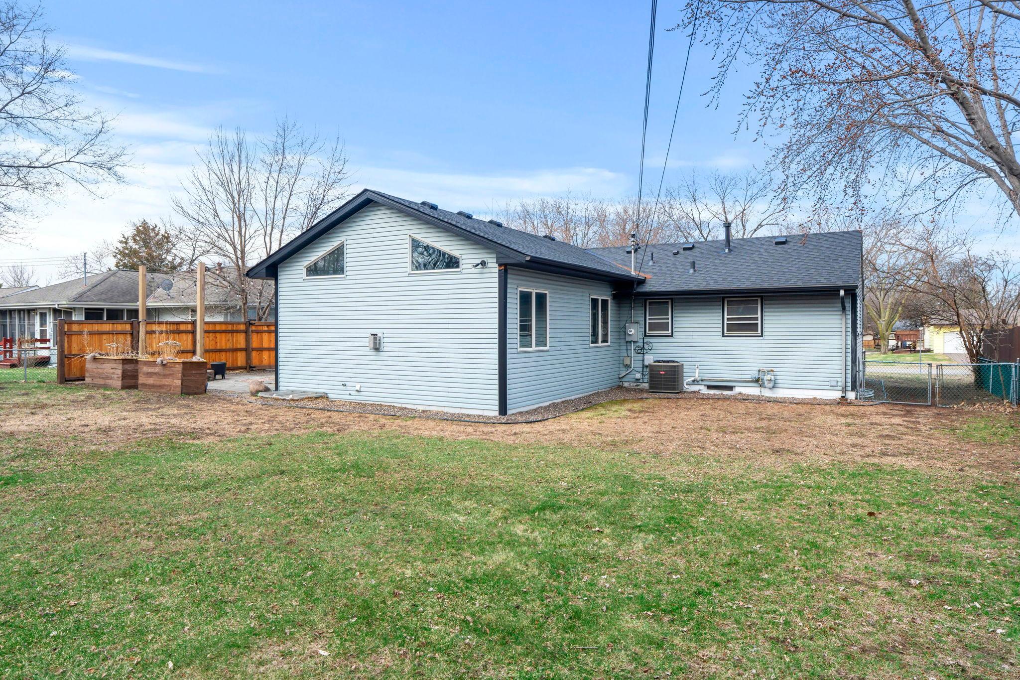 main property photo 58