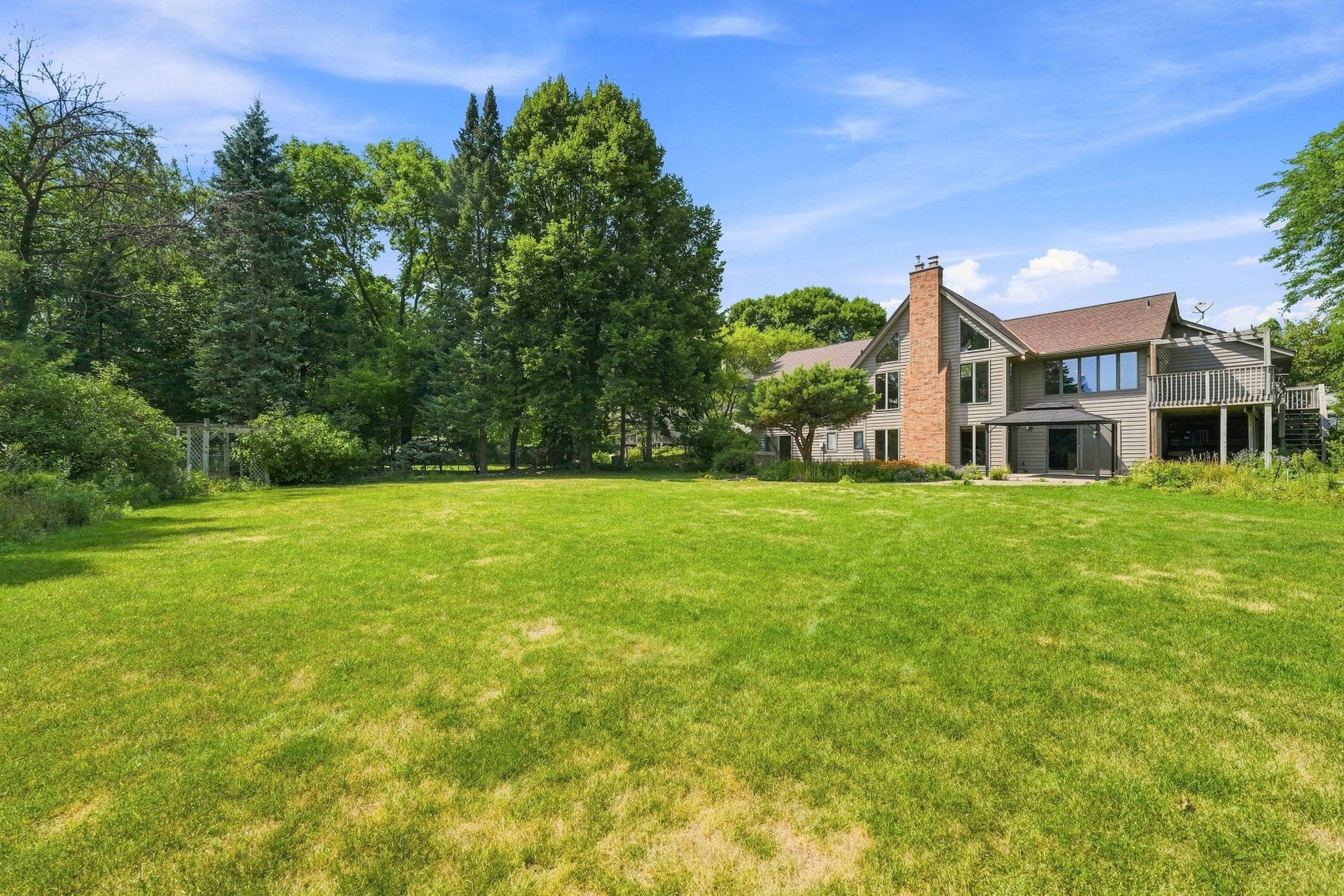 main property photo 36