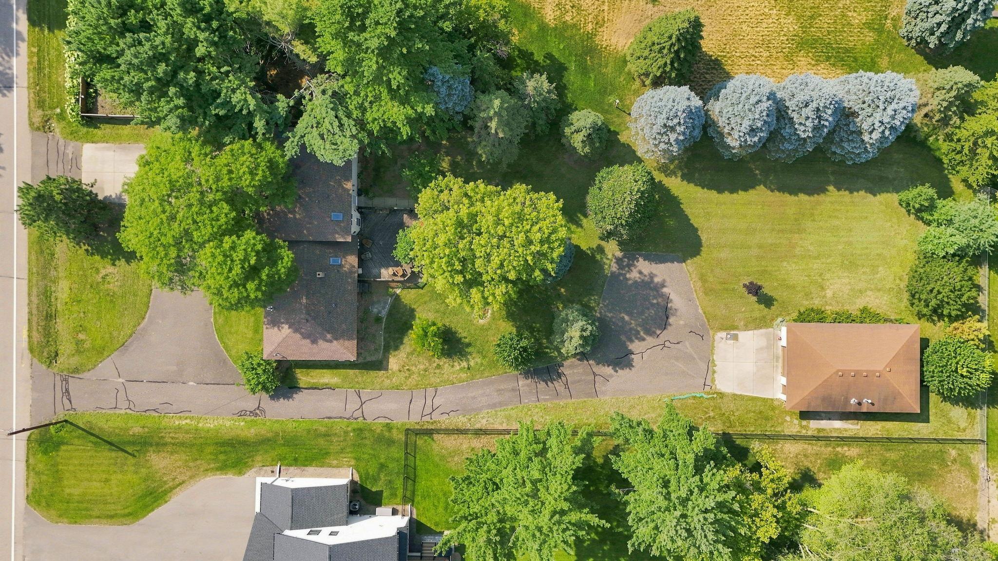 main property photo 46