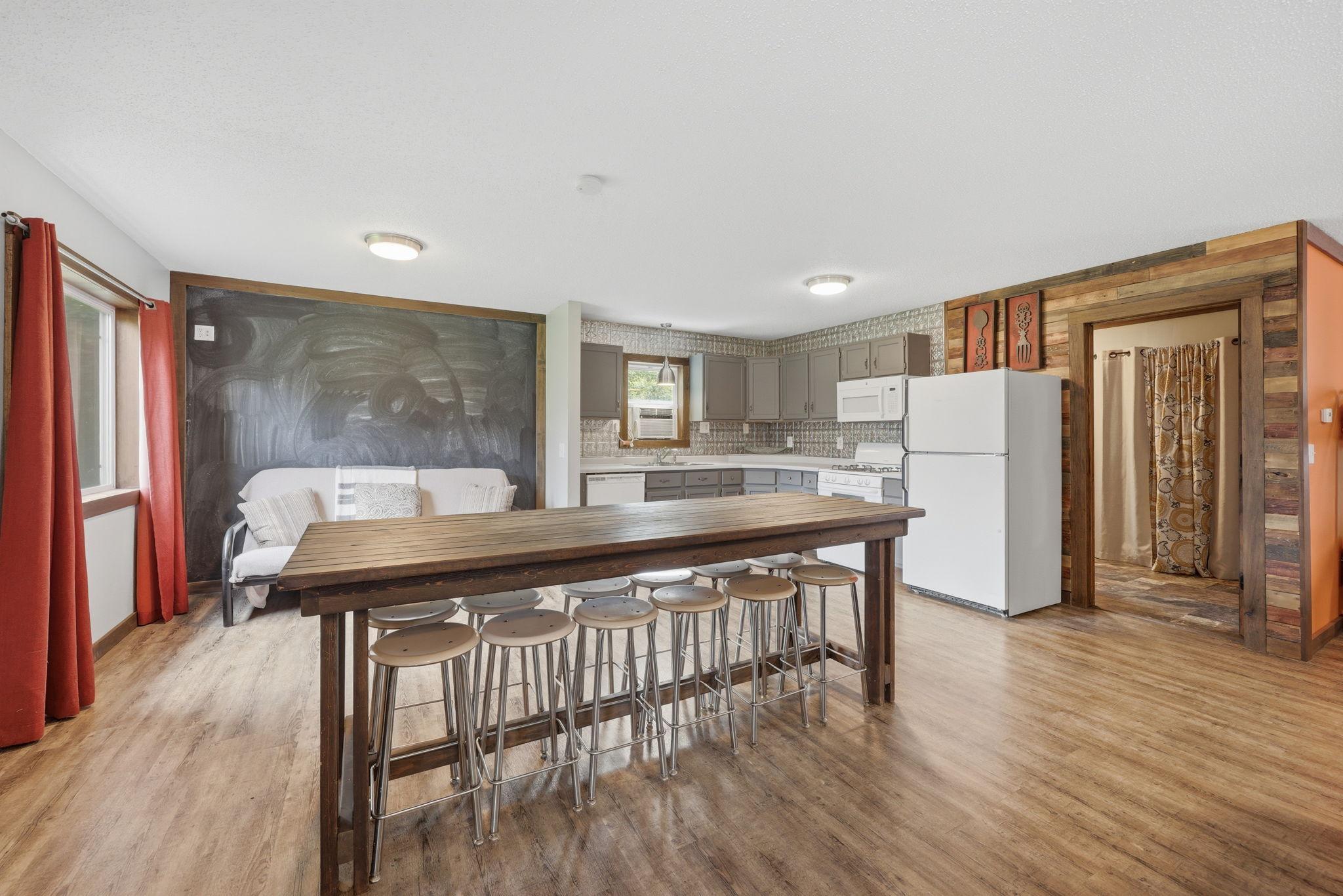 main property photo 50