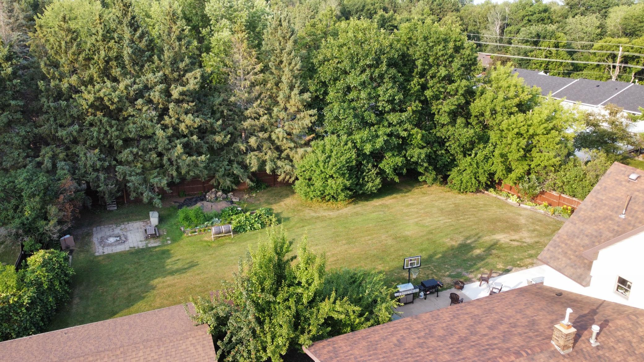 main property photo 51