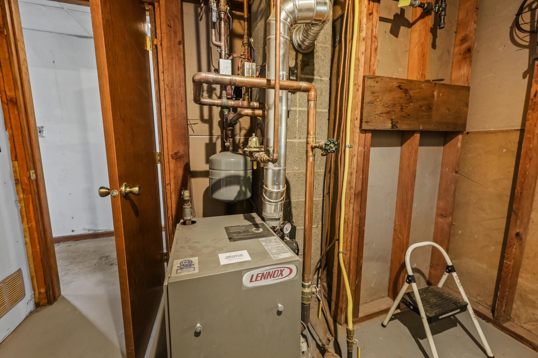 main property photo 23
