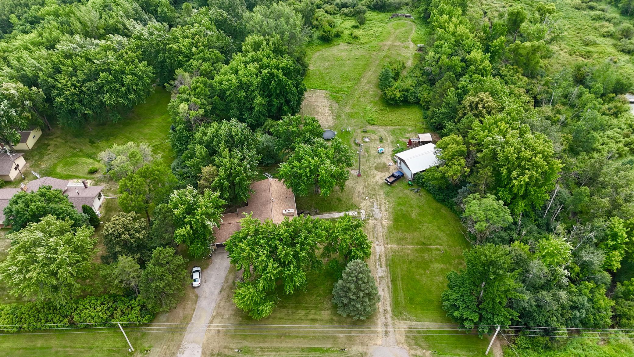 main property photo 41