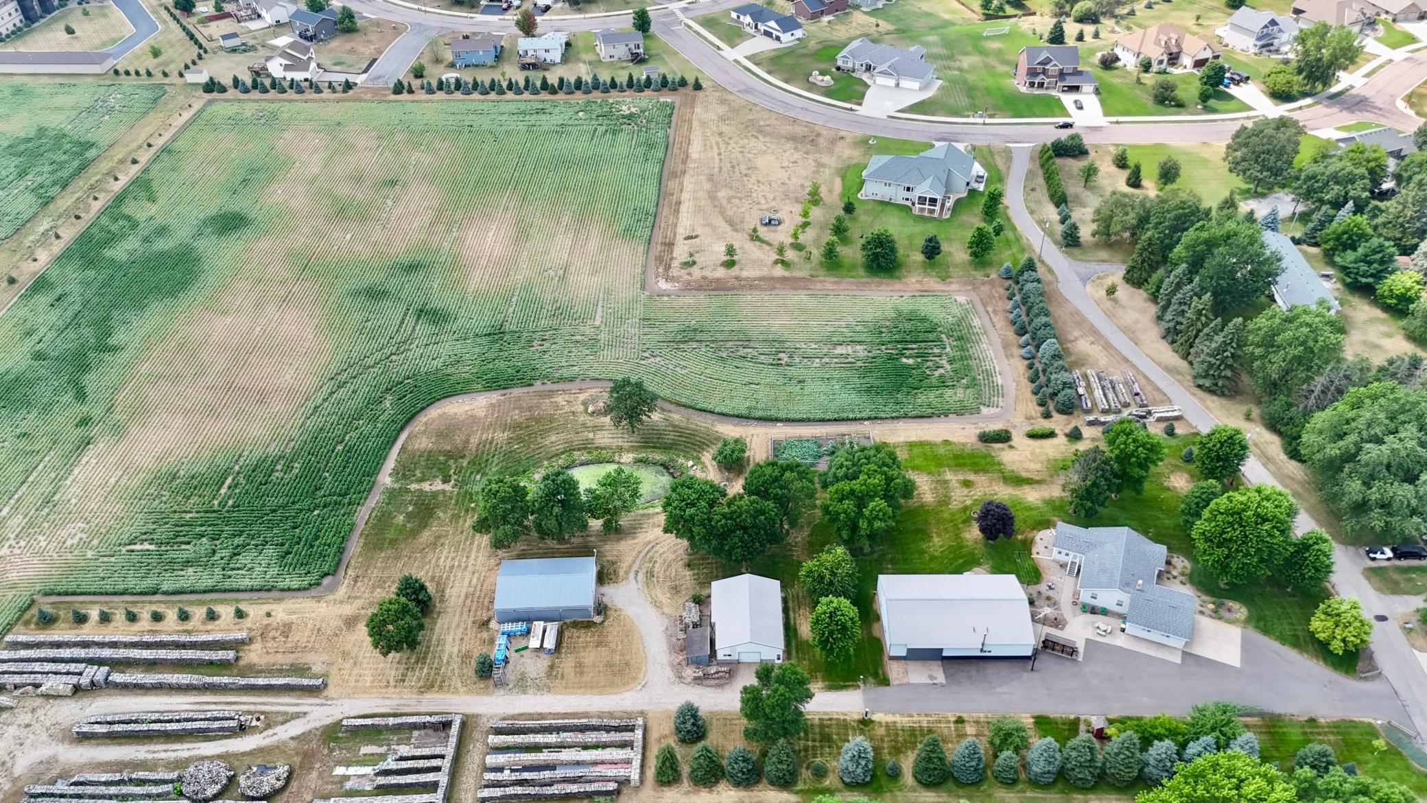 main property photo 26
