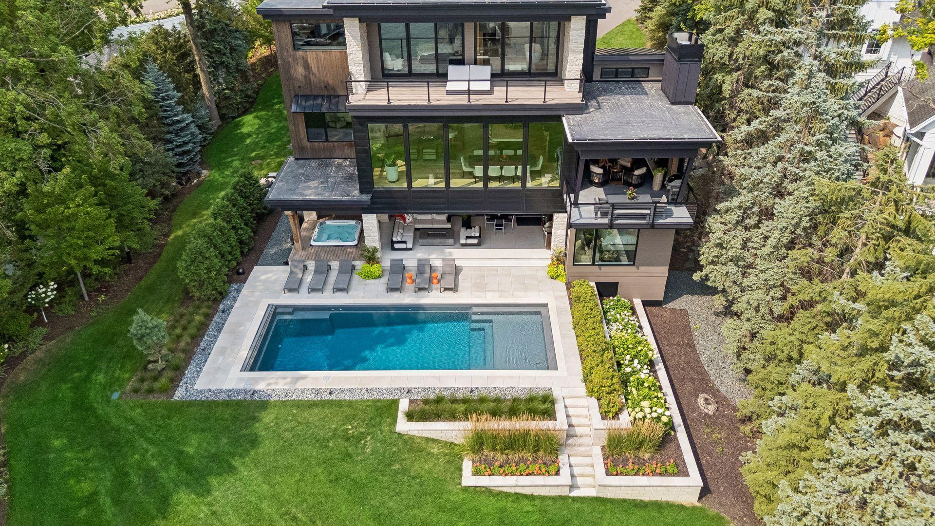 main property photo 82