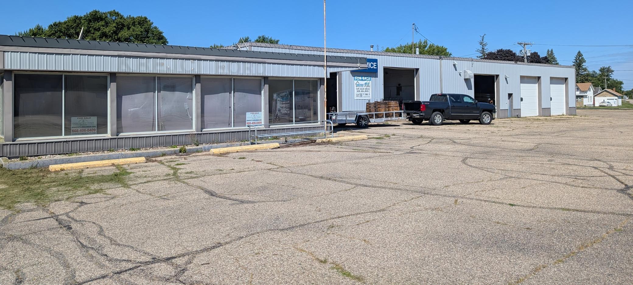 main property photo 19