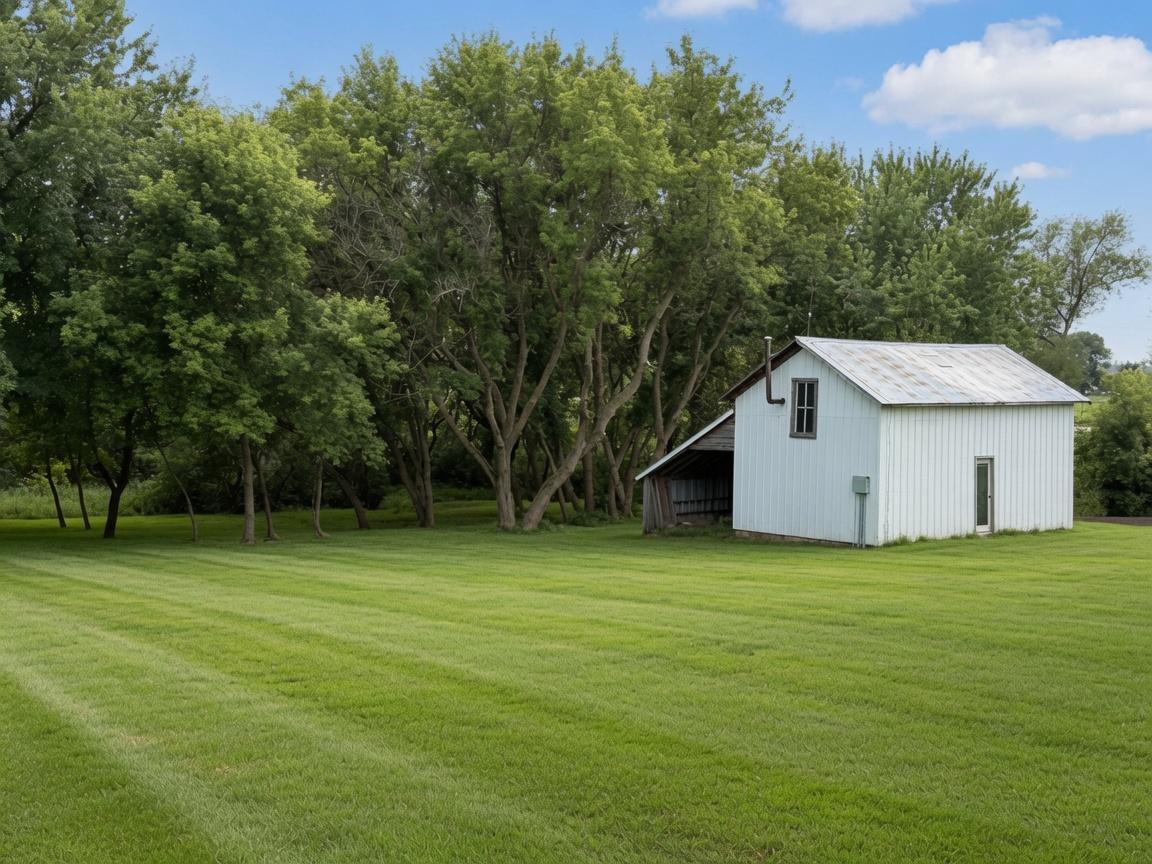 main property photo 12