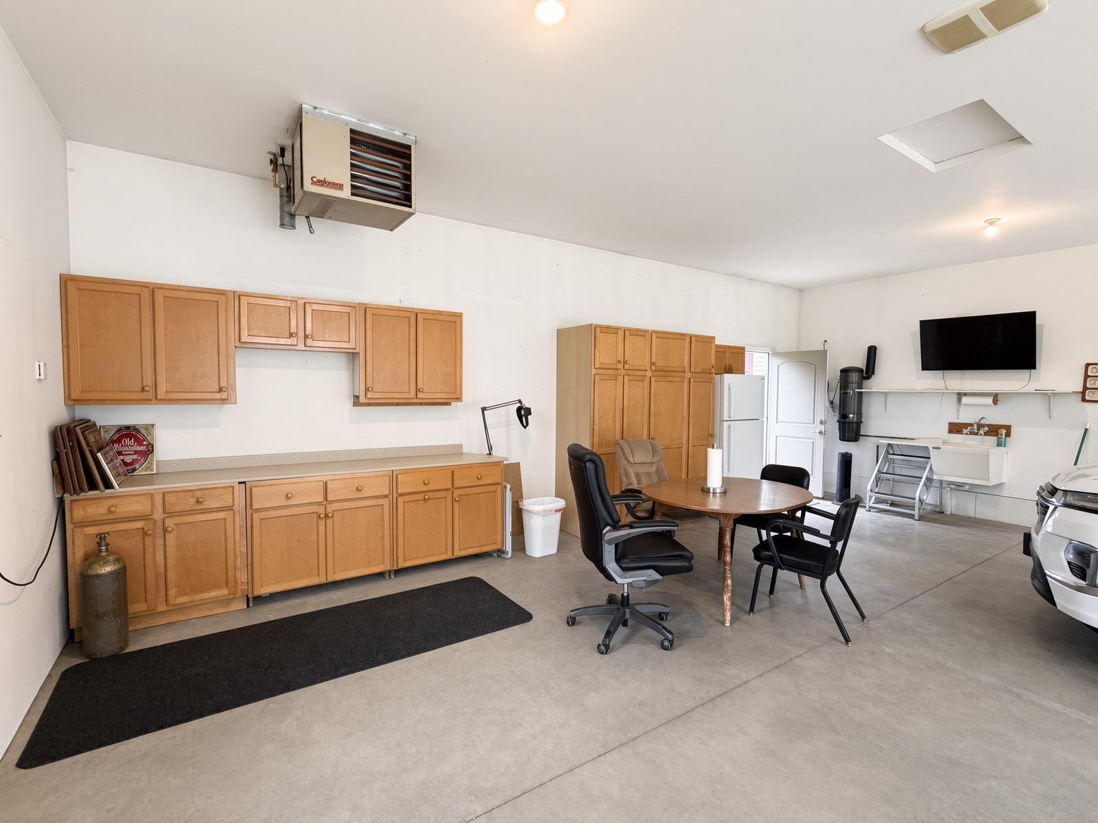 main property photo 69