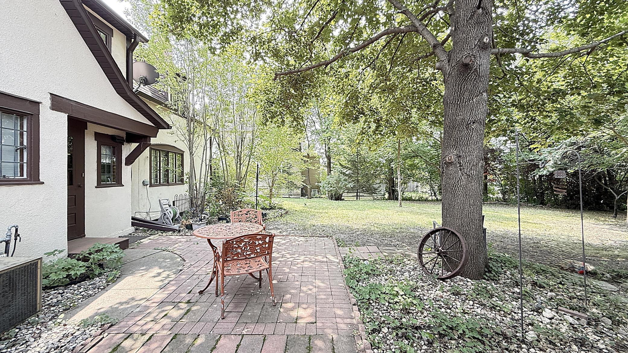 main property photo 59