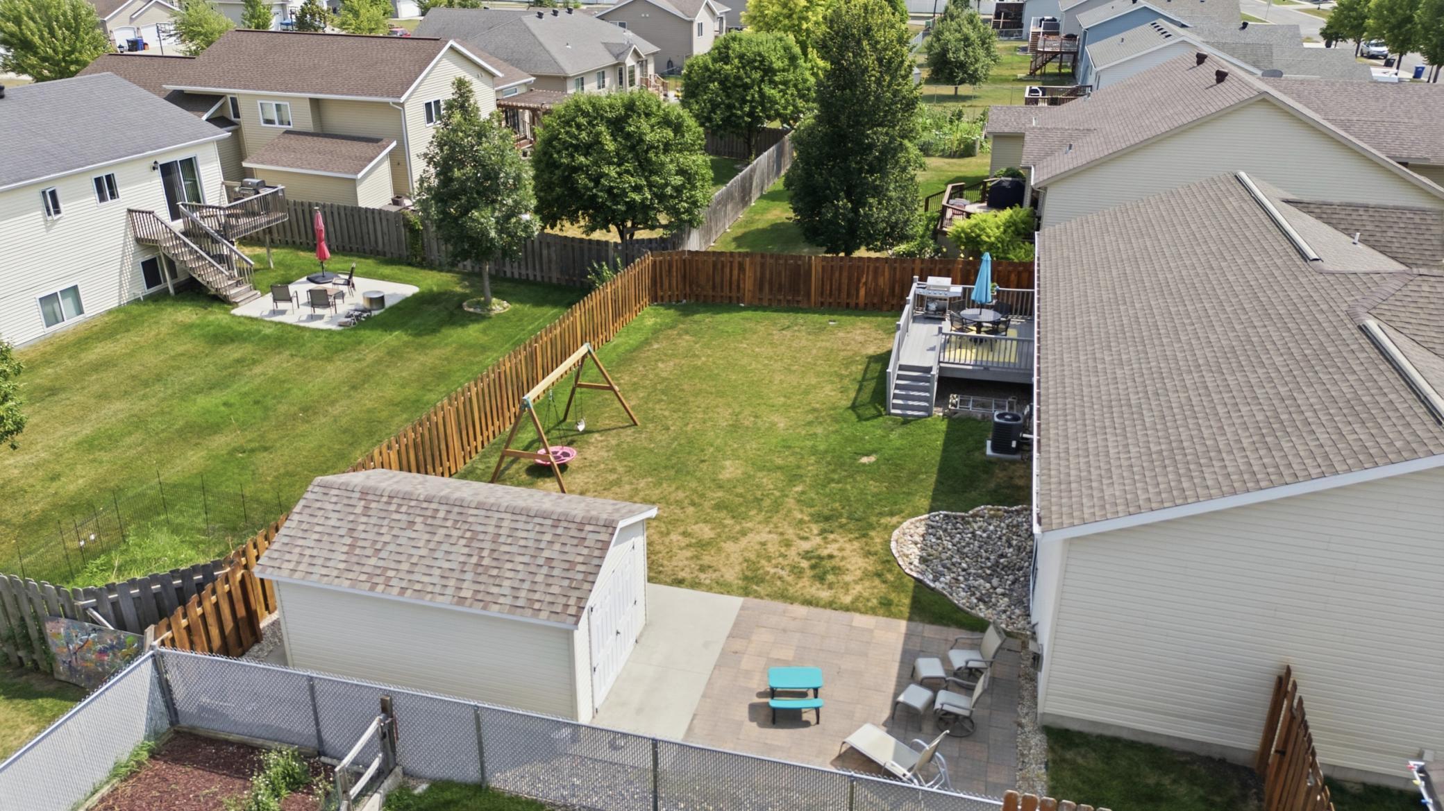 main property photo 44