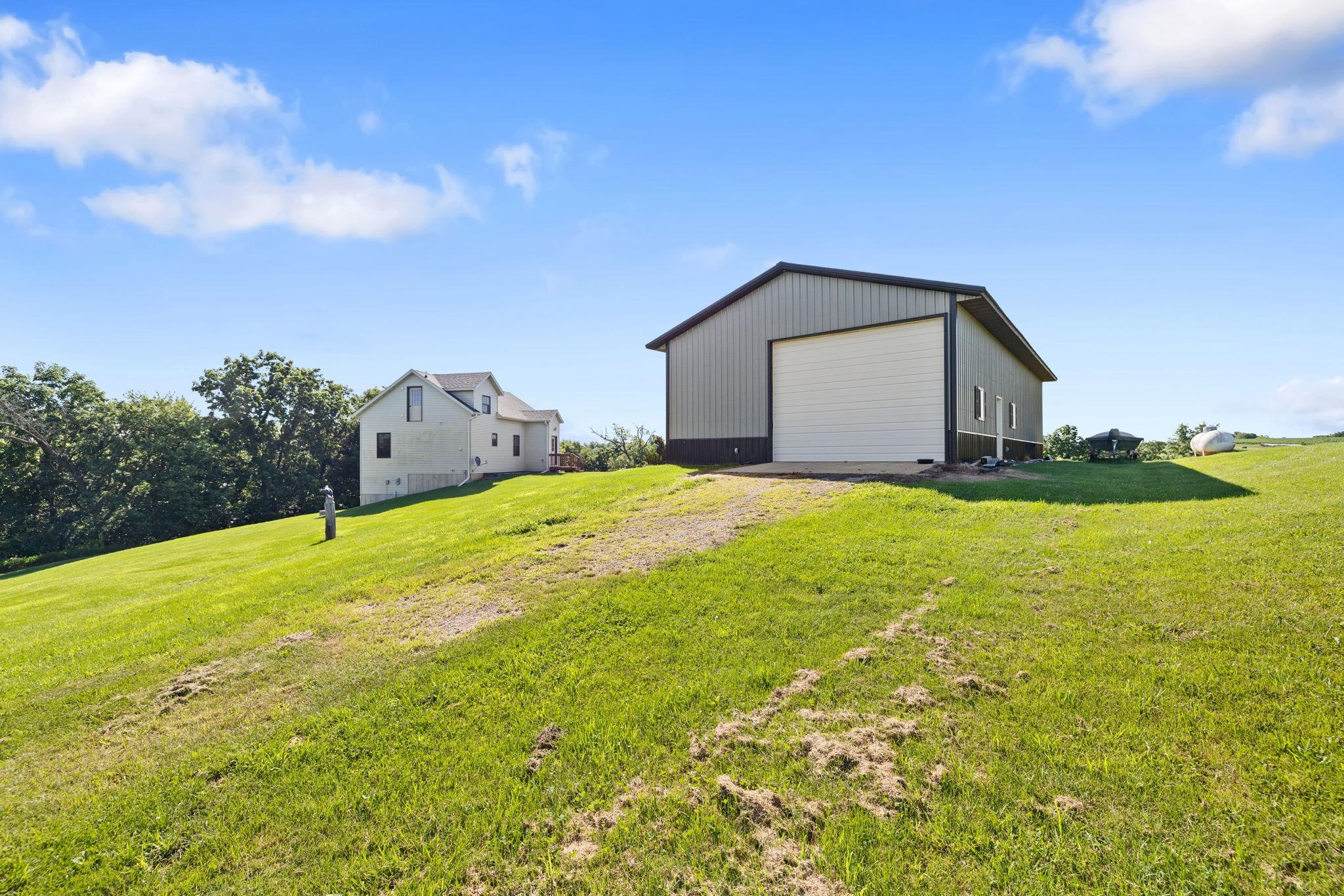 main property photo 12
