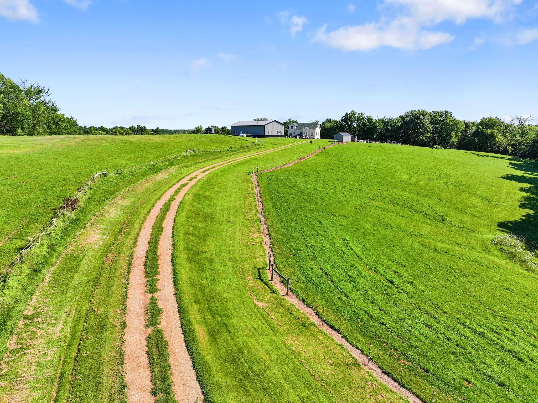 main property photo 18