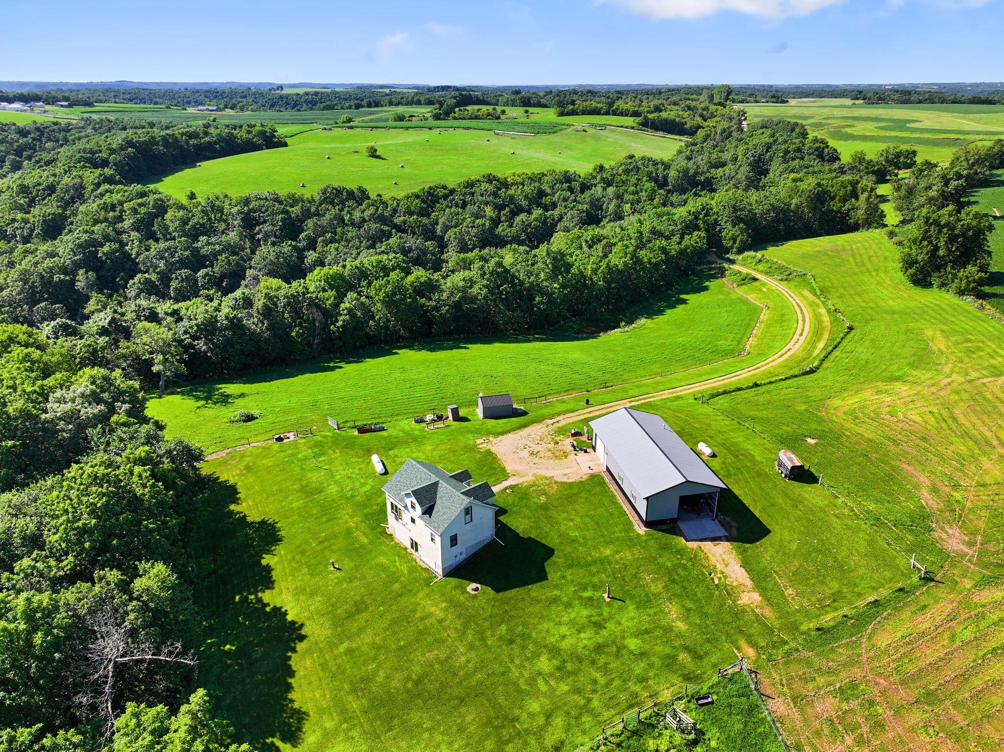 main property photo 23
