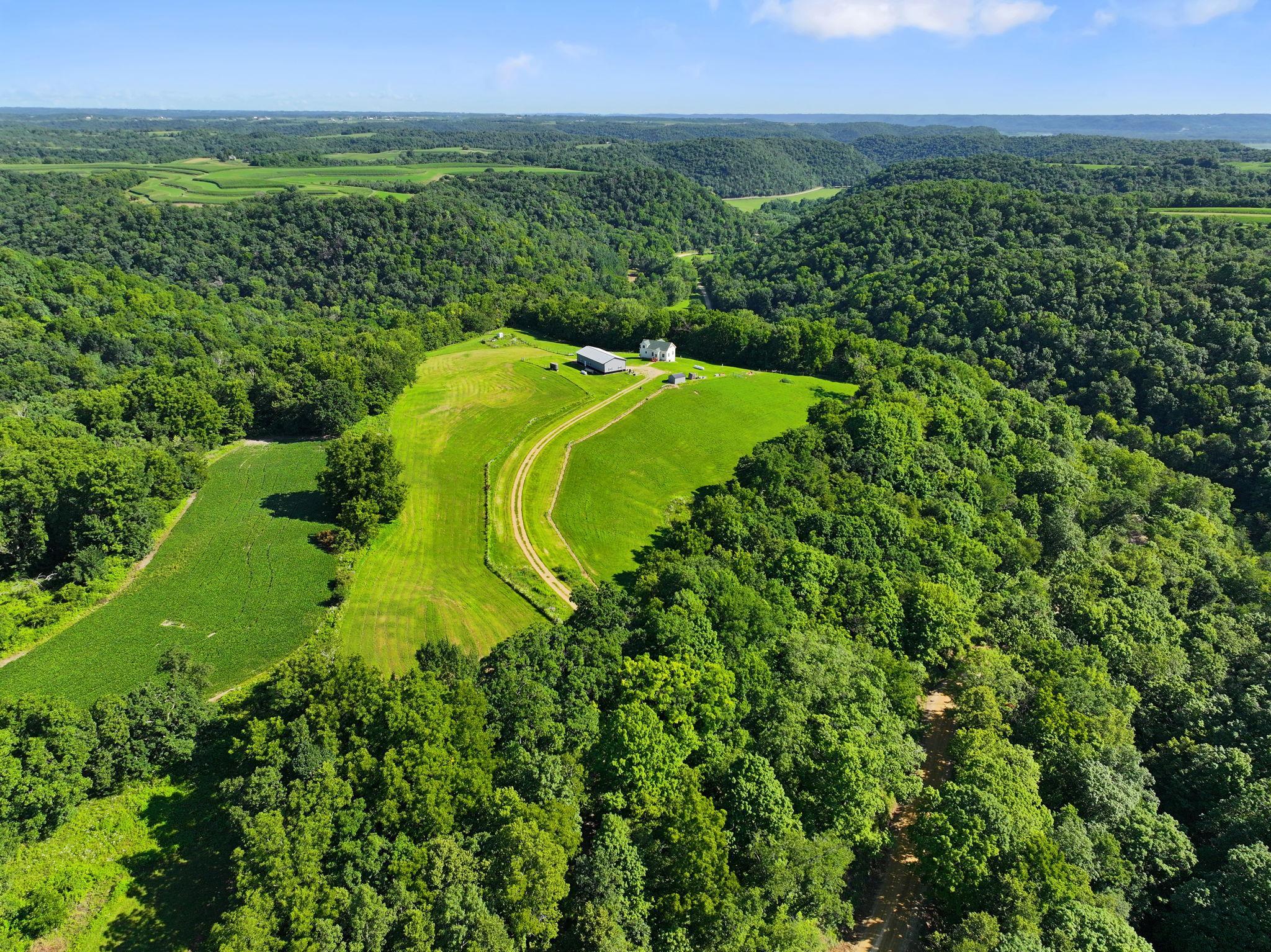 main property photo 27