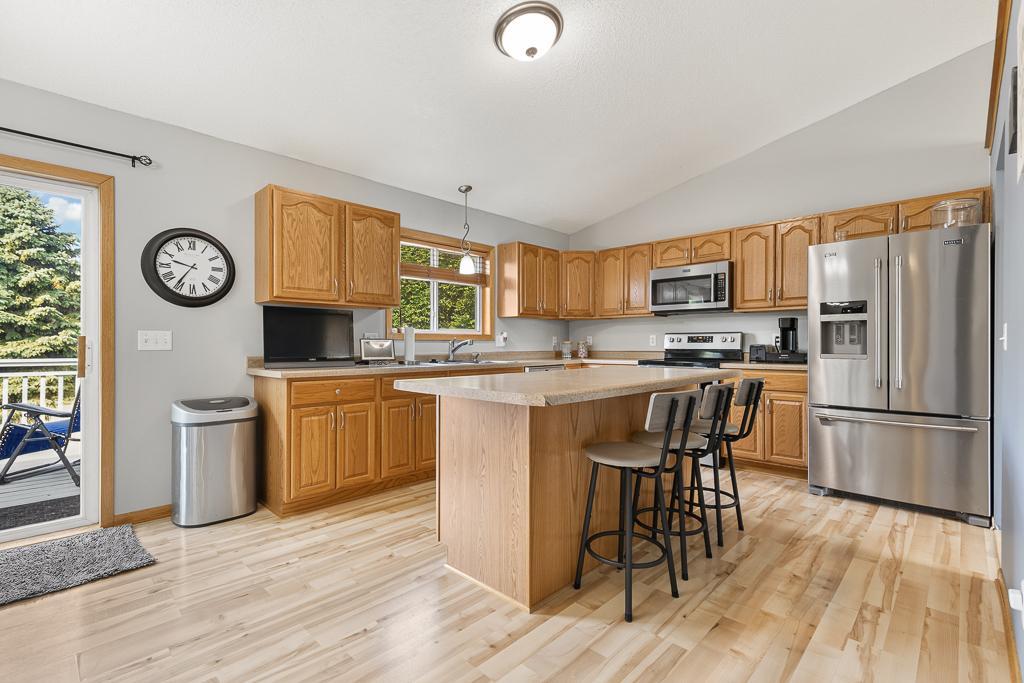 main property photo 17