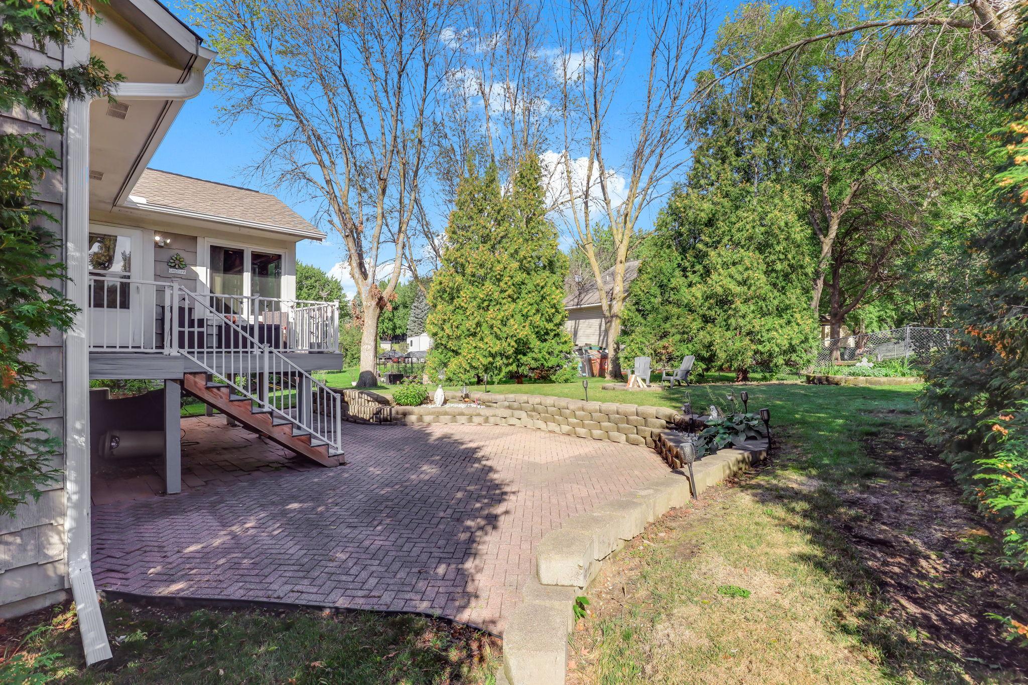 main property photo 38