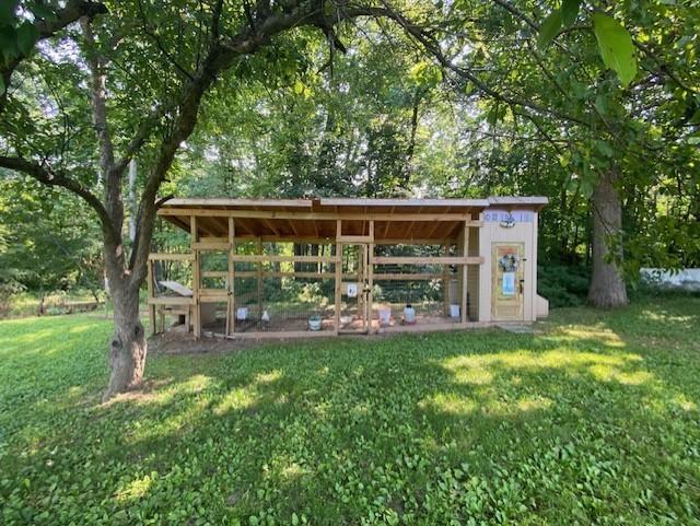 main property photo 11