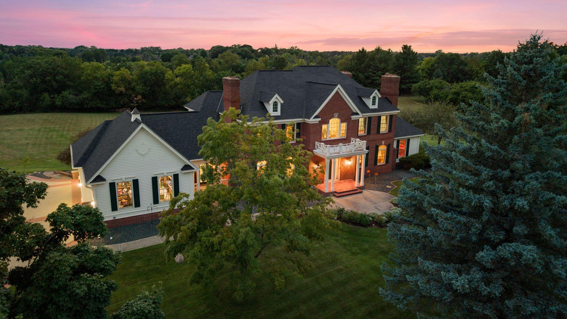 main property photo 4