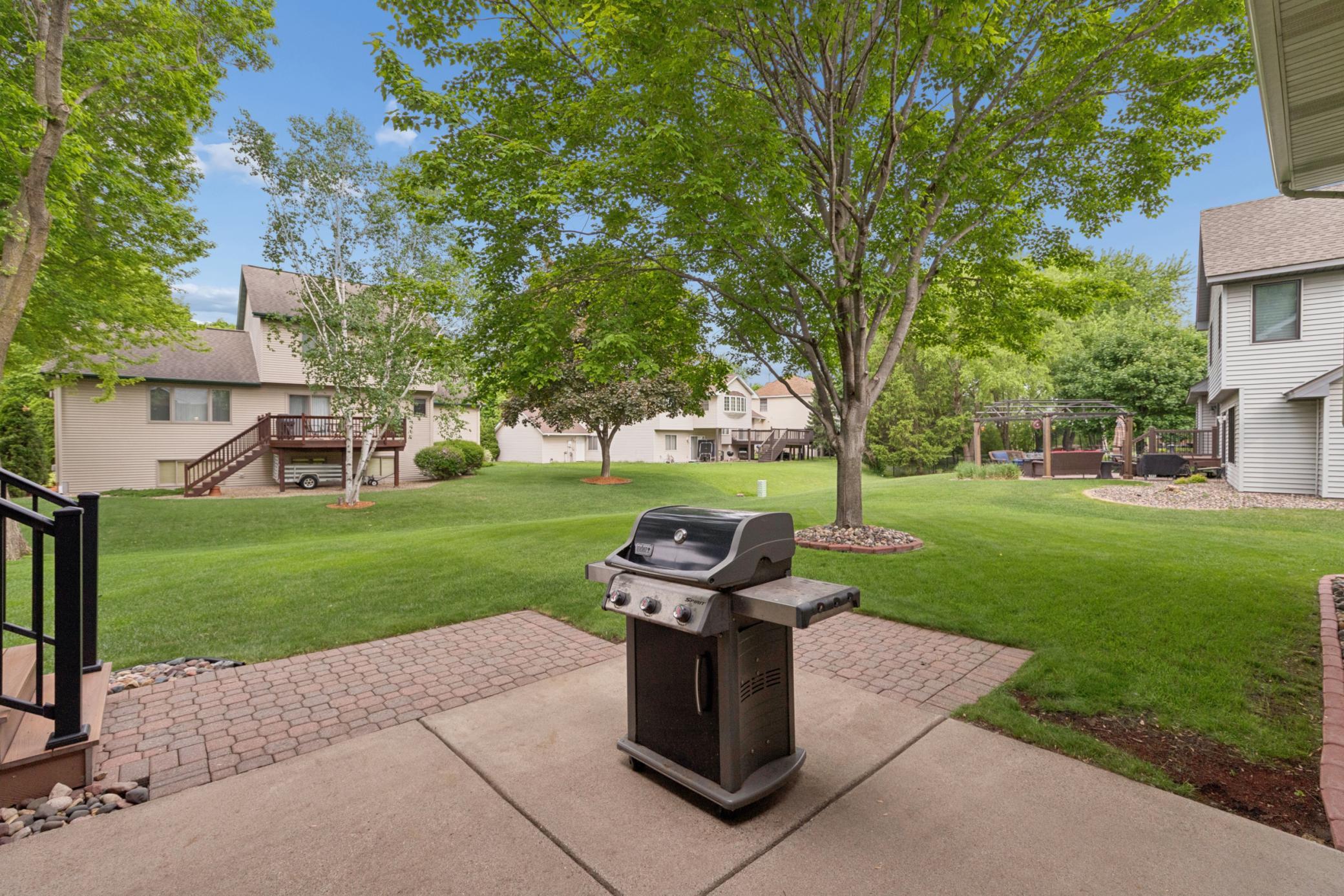 main property photo 33
