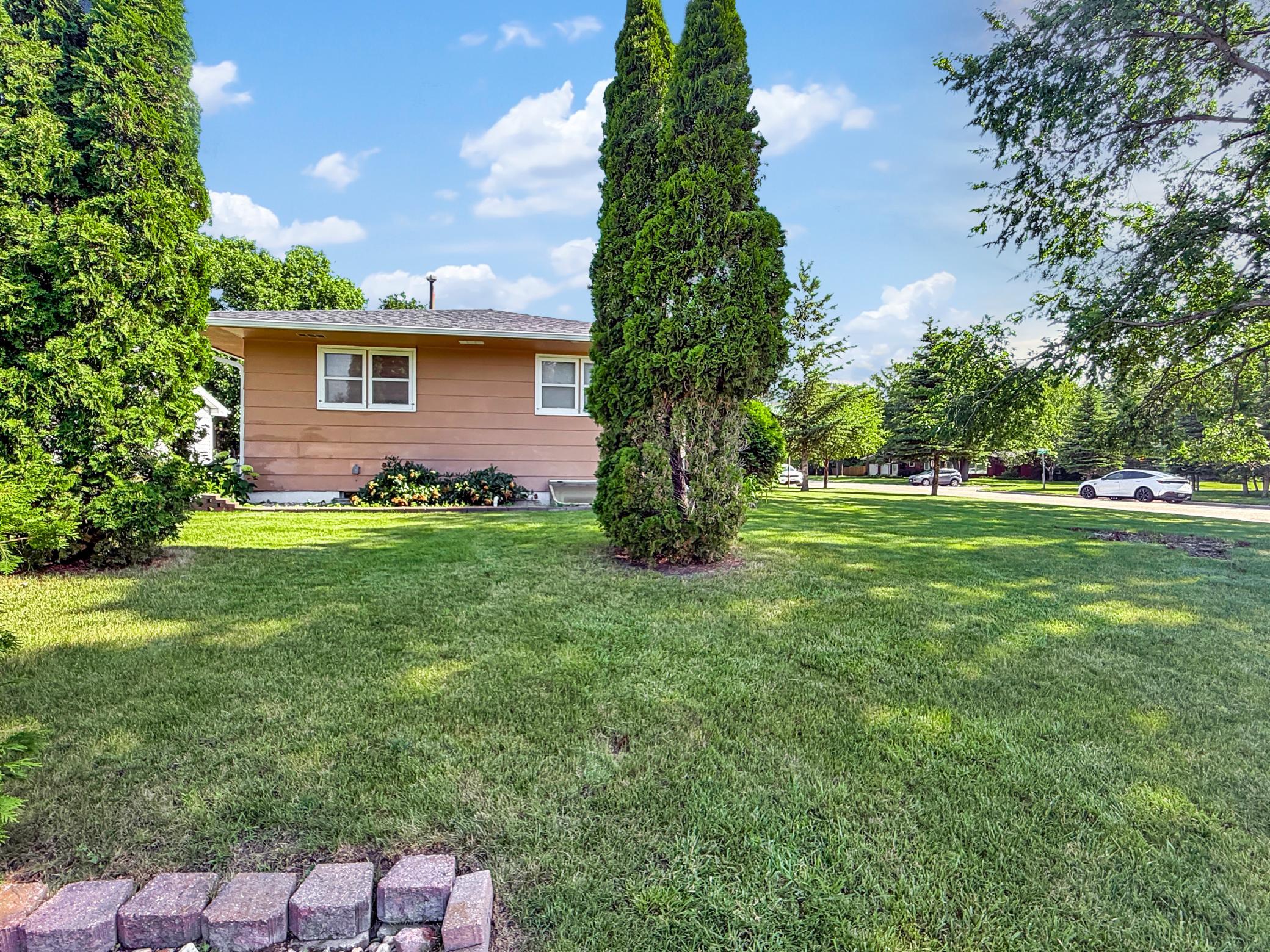main property photo 39