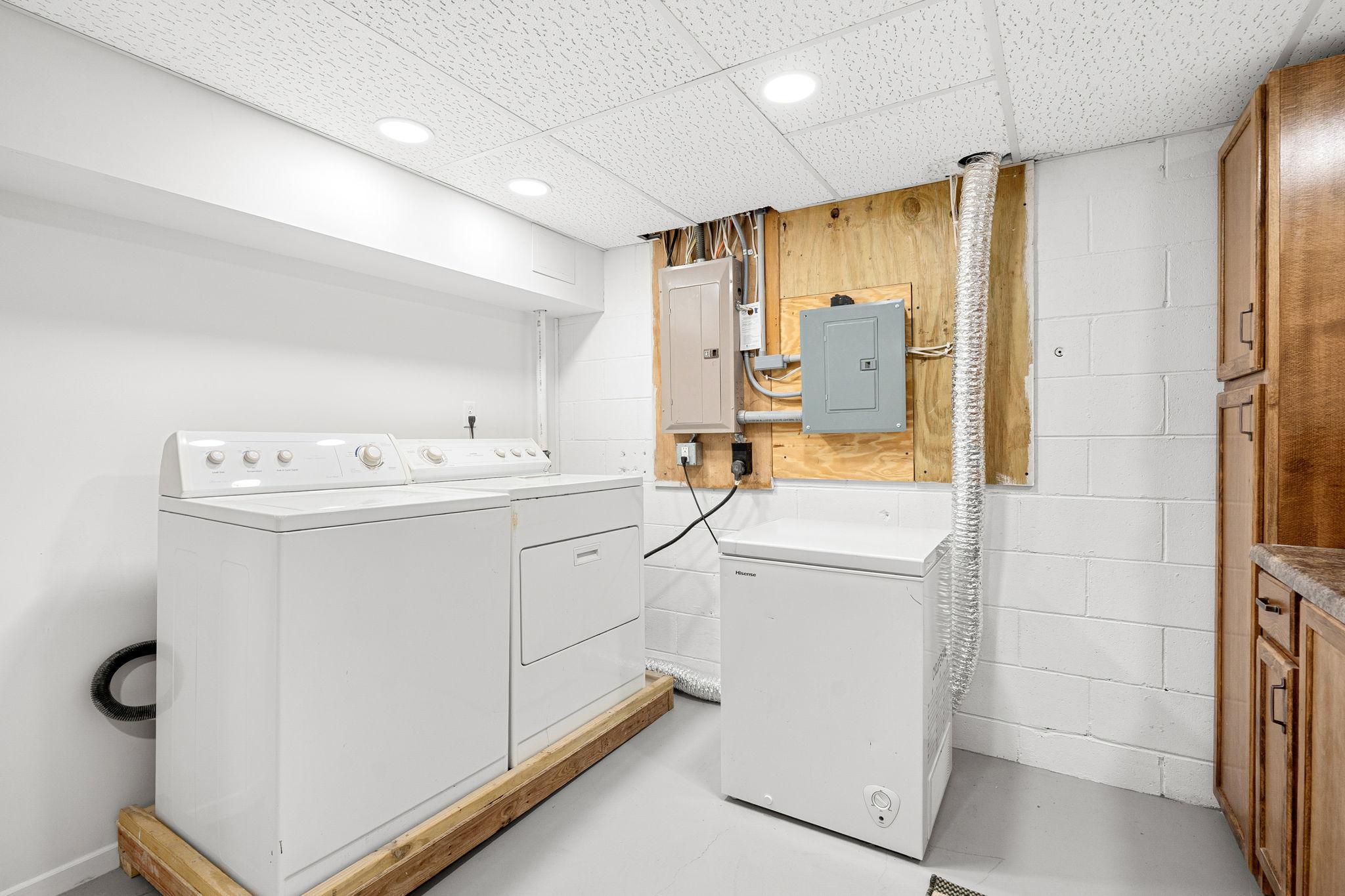 main property photo 39