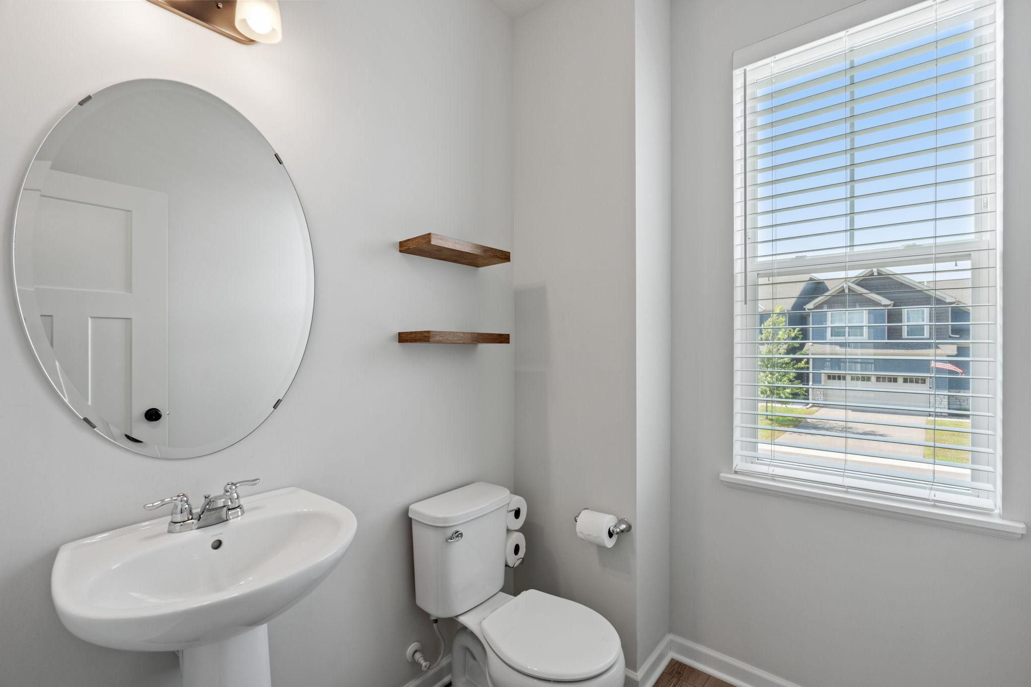main property photo 16