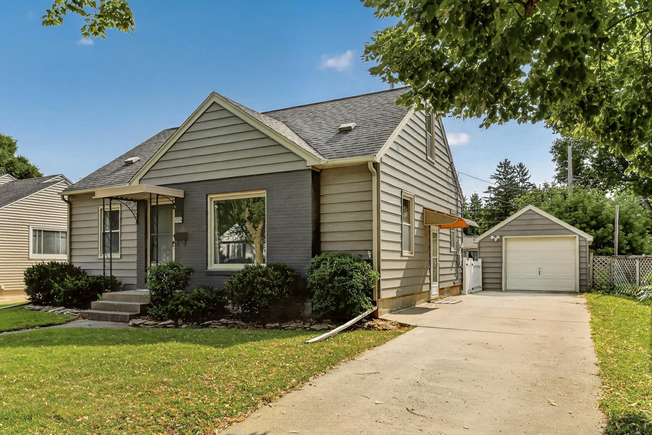 main property photo 21