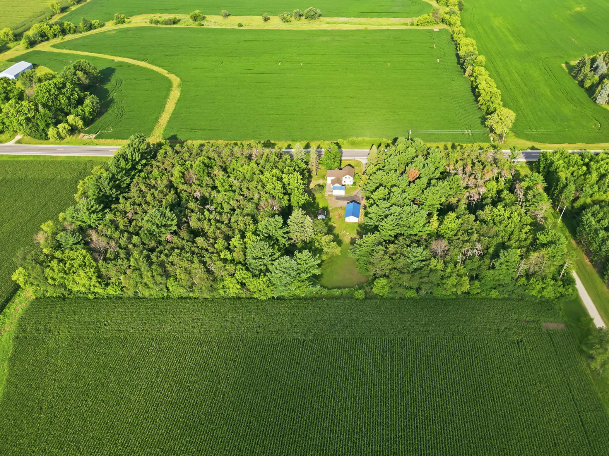 main property photo 35