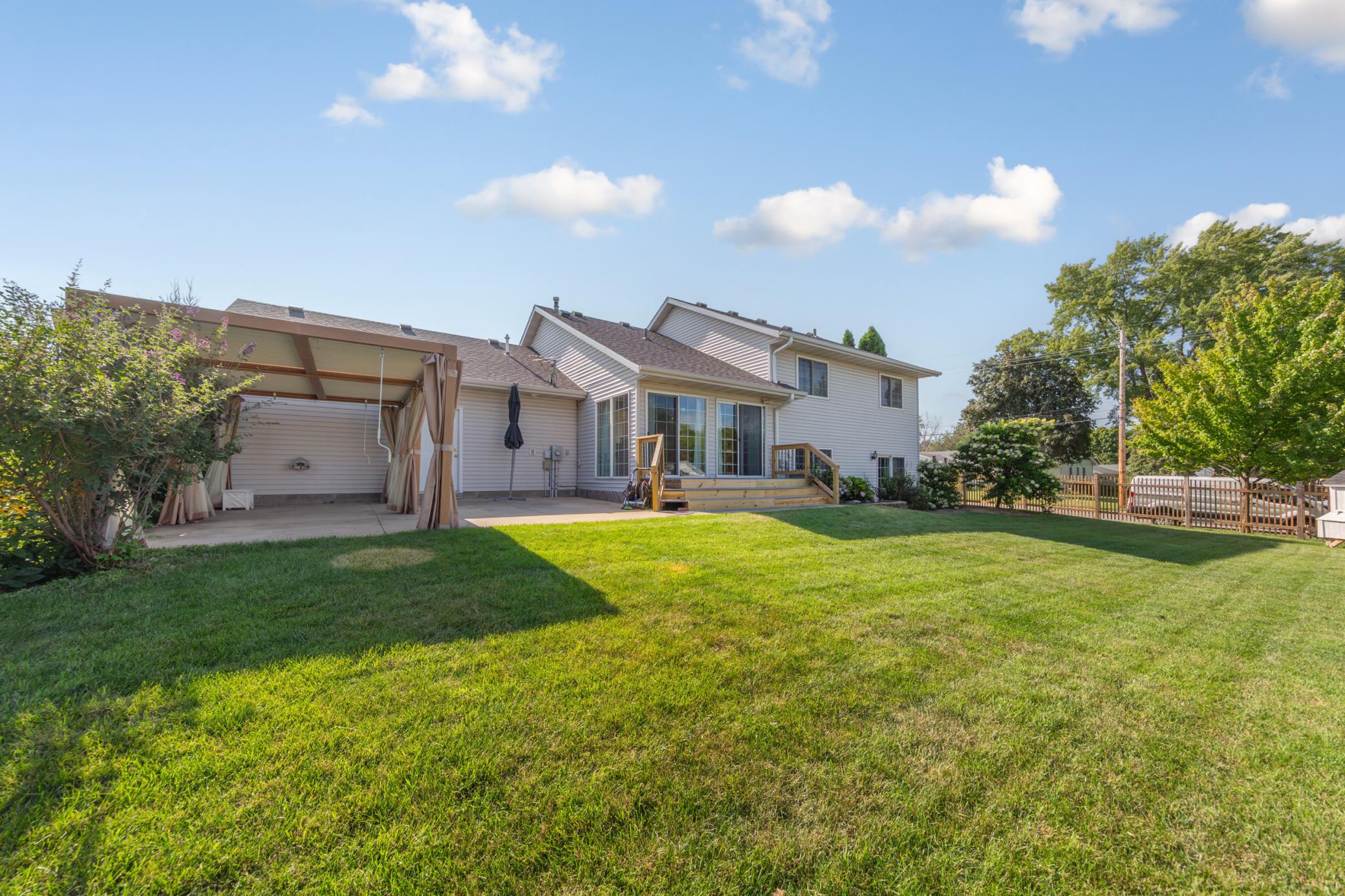 main property photo 45