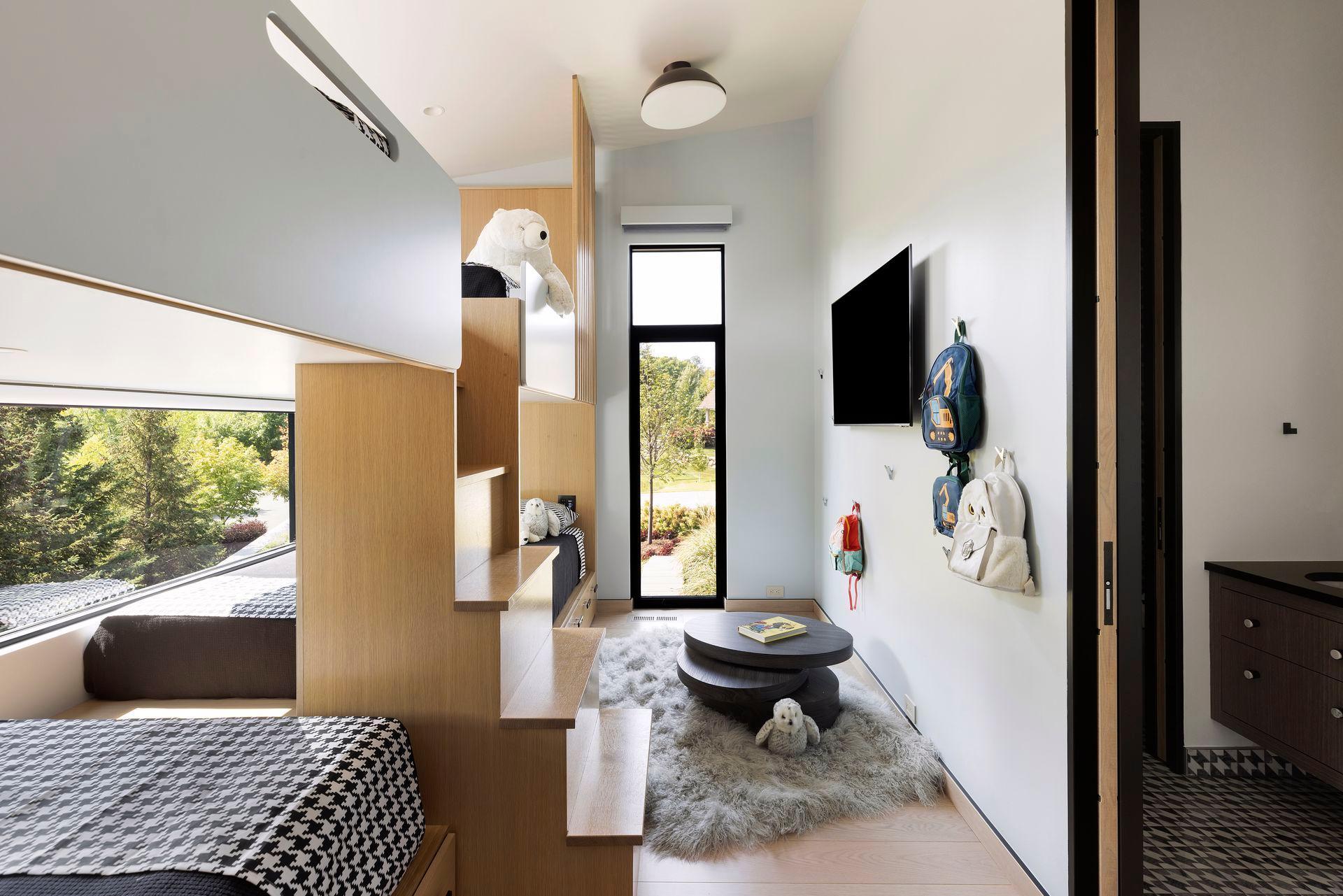 main property photo 56