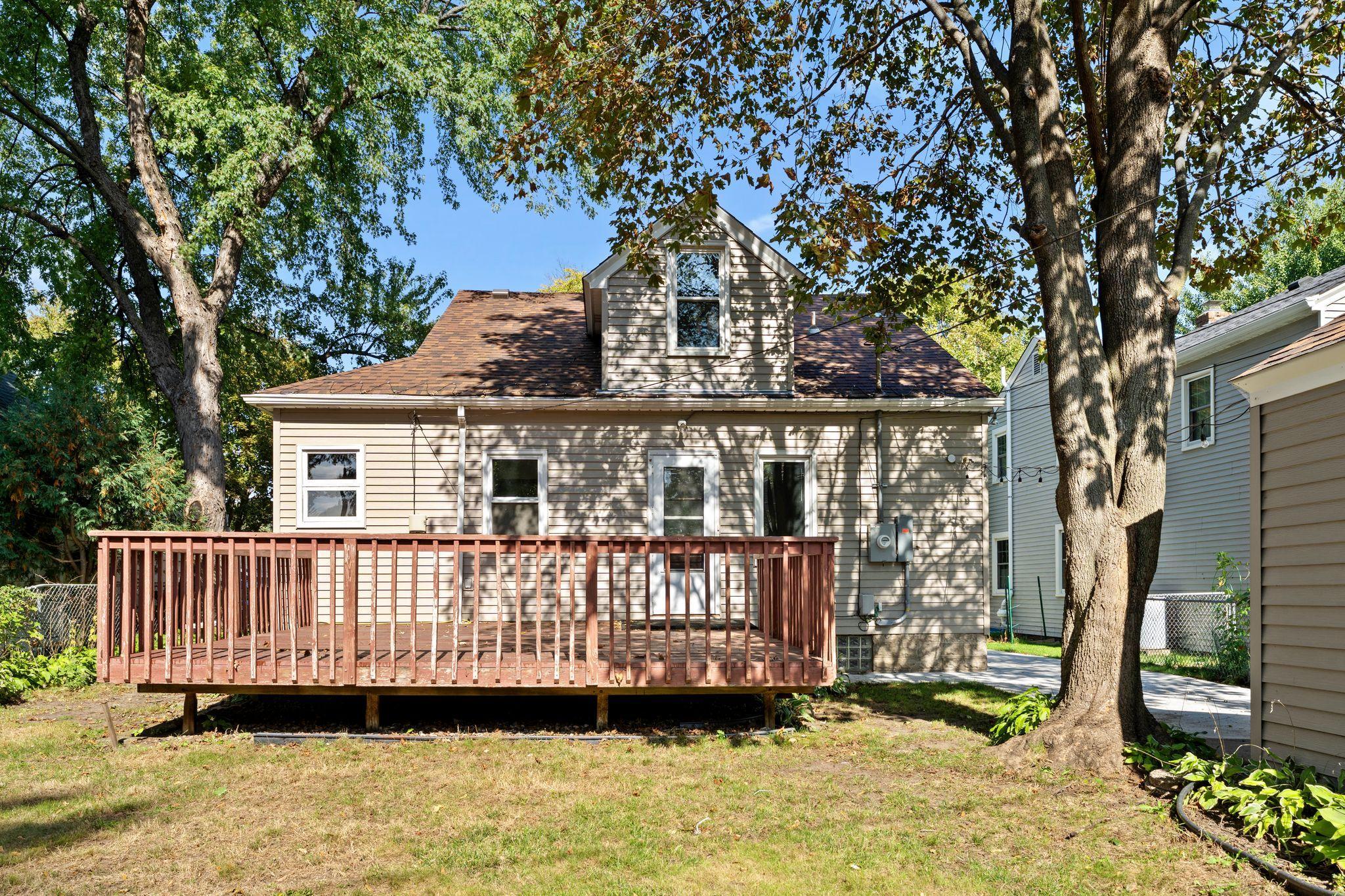 main property photo 38