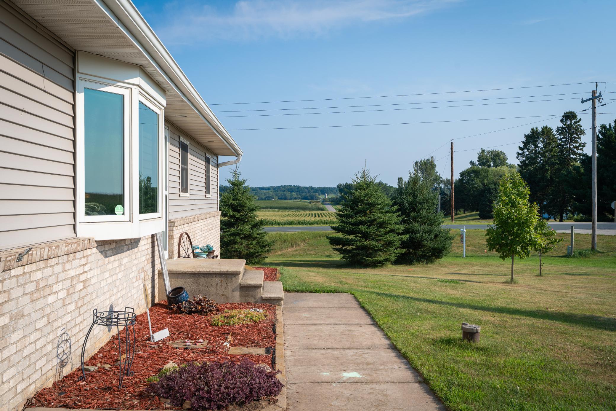 main property photo 32