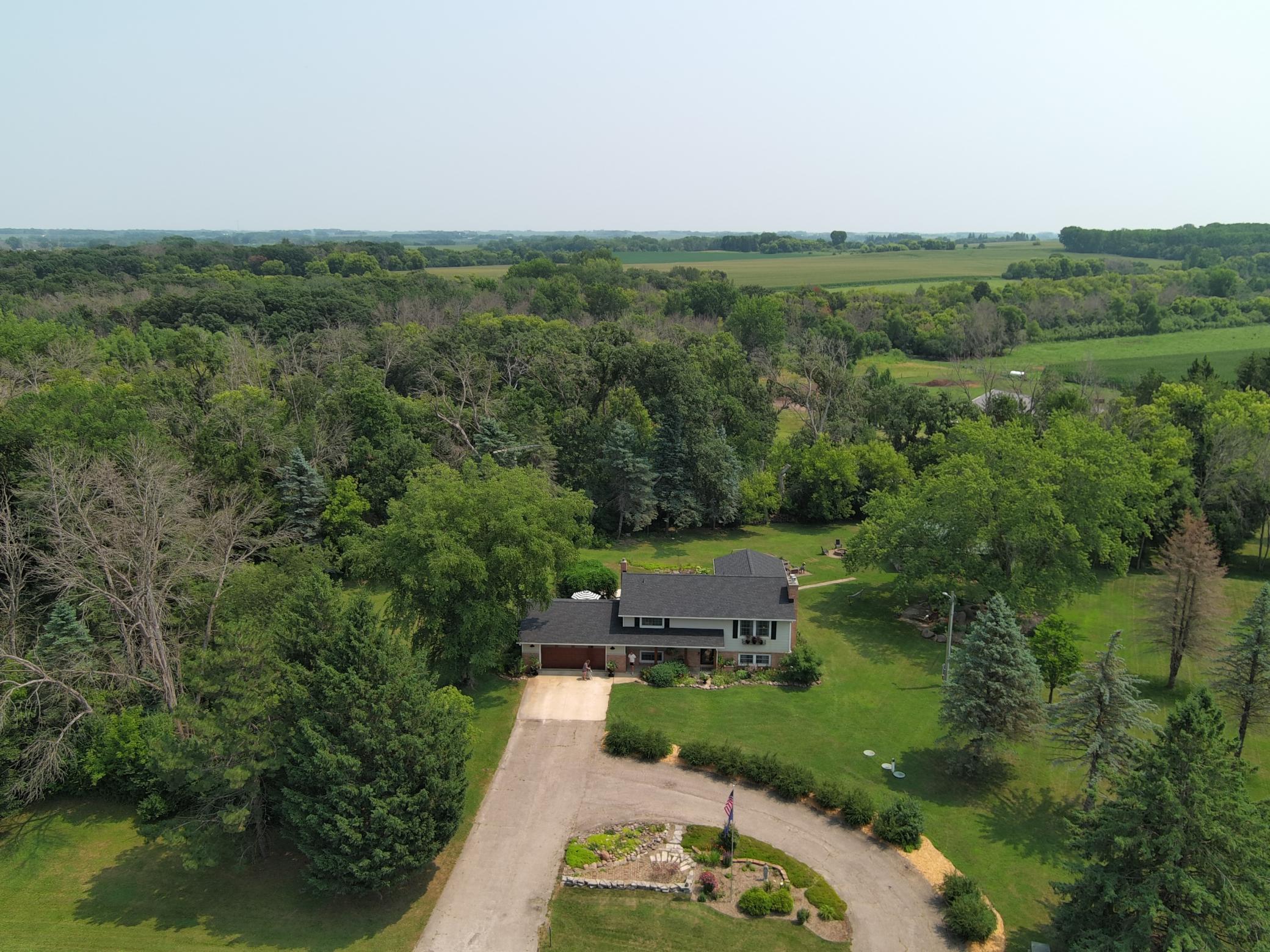 main property photo 31
