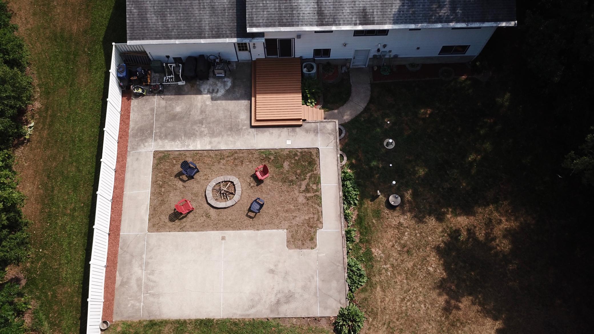 main property photo 37