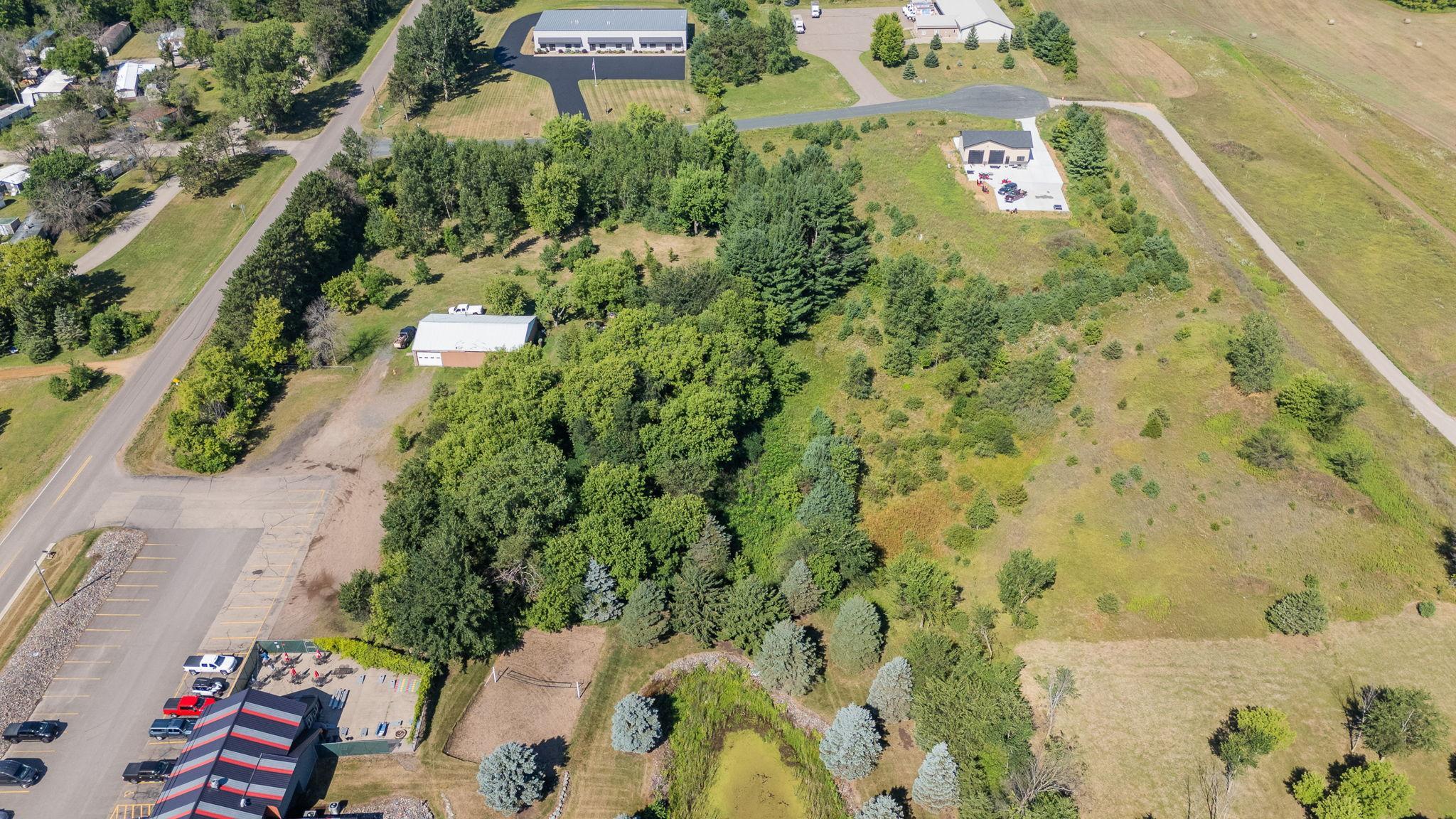 main property photo 16