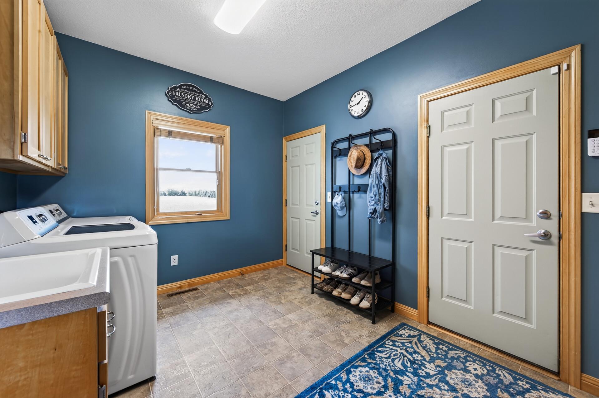 main property photo 37