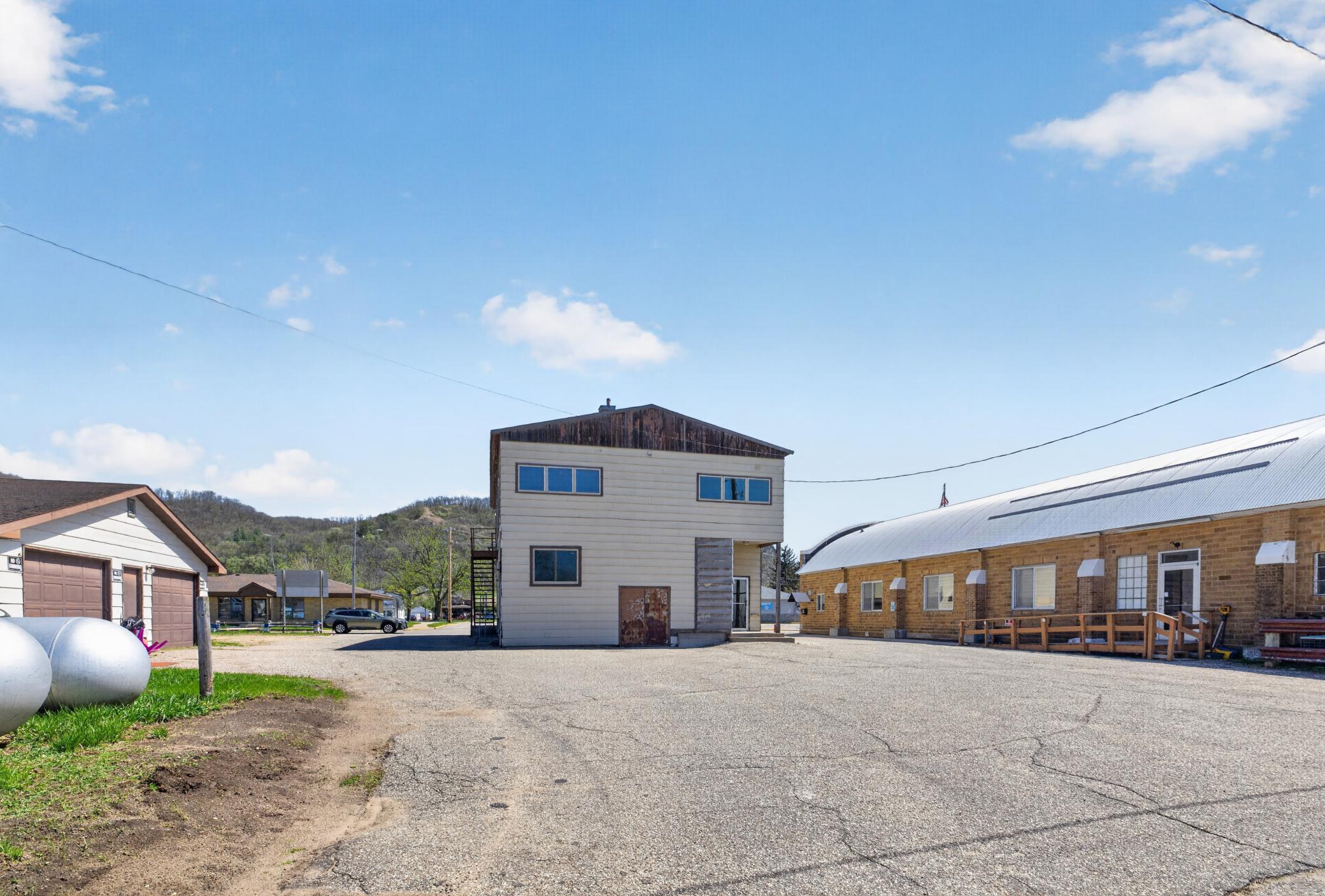 main property photo 42