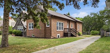 image of property with 5 Bed | 2 Bath | 2,328 Sqft