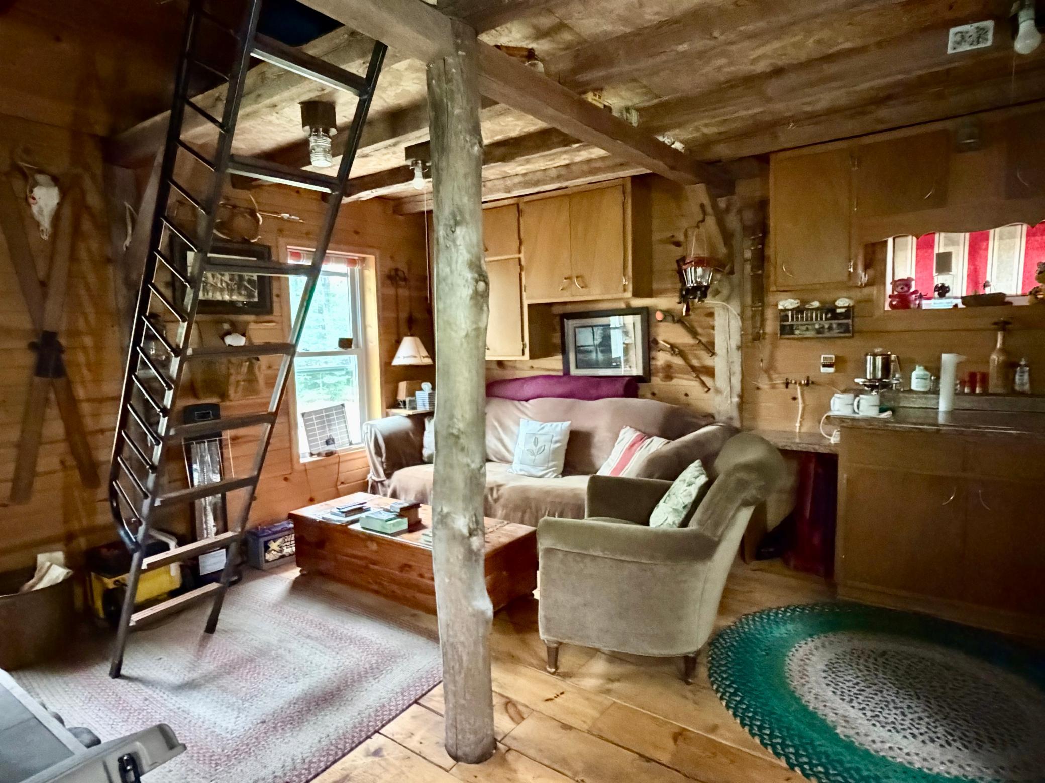 main property photo 40
