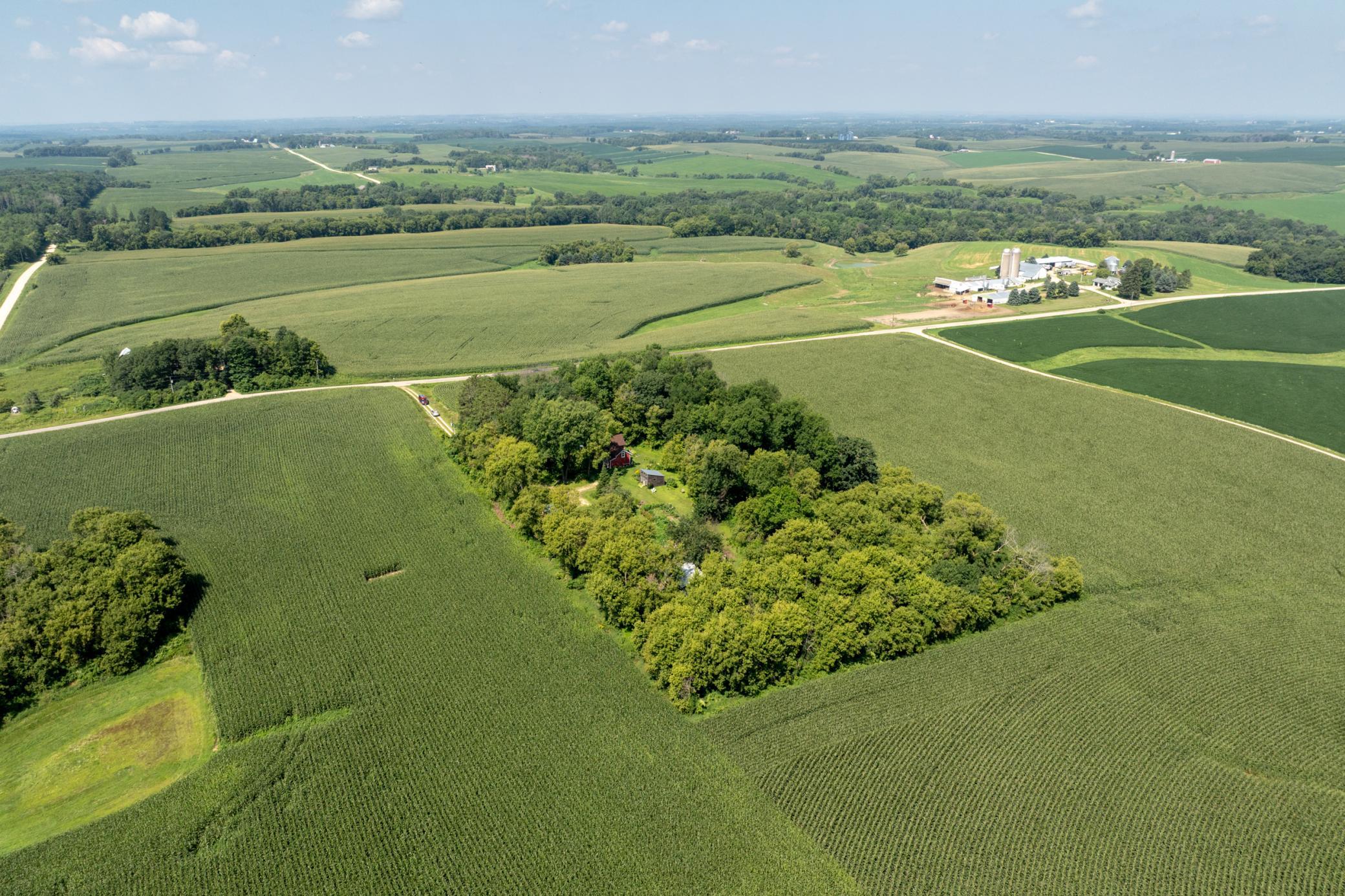 main property photo 39