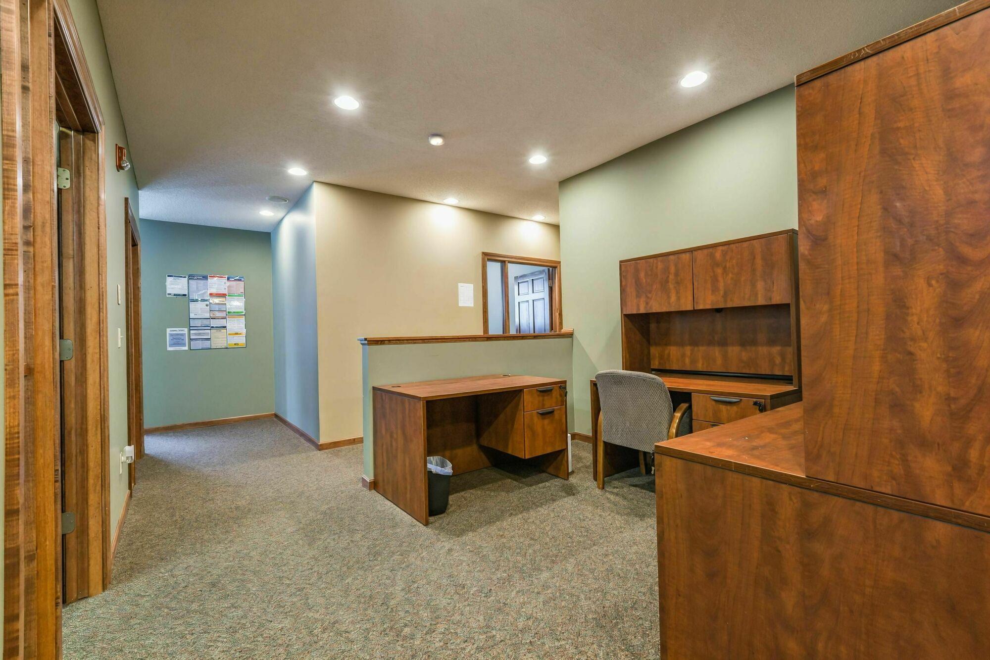 main property photo 17