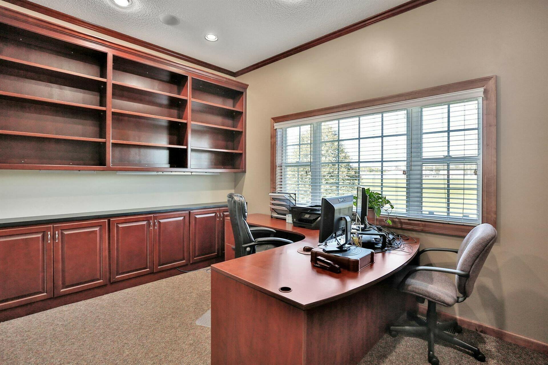 main property photo 31