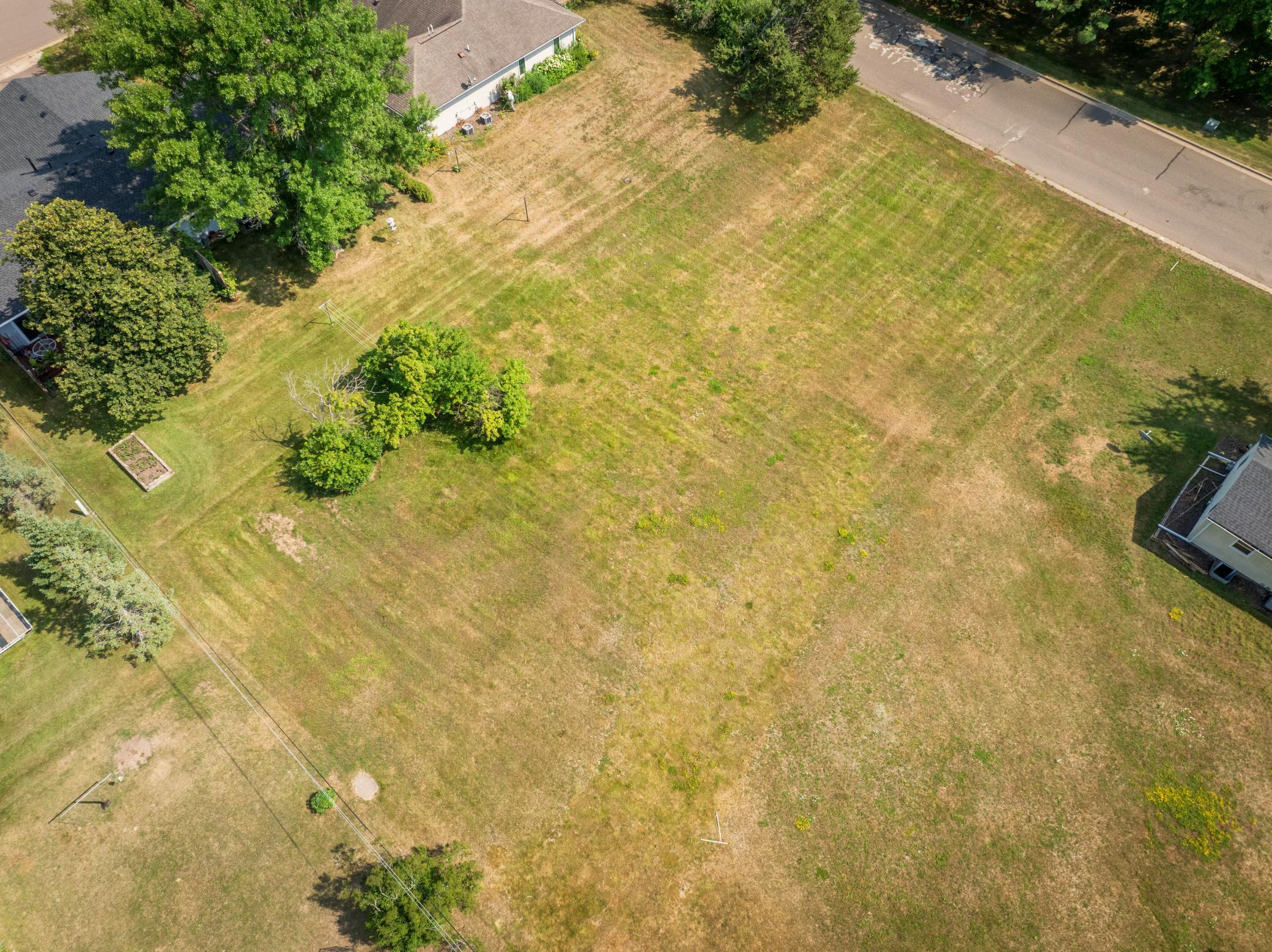 main property photo 0