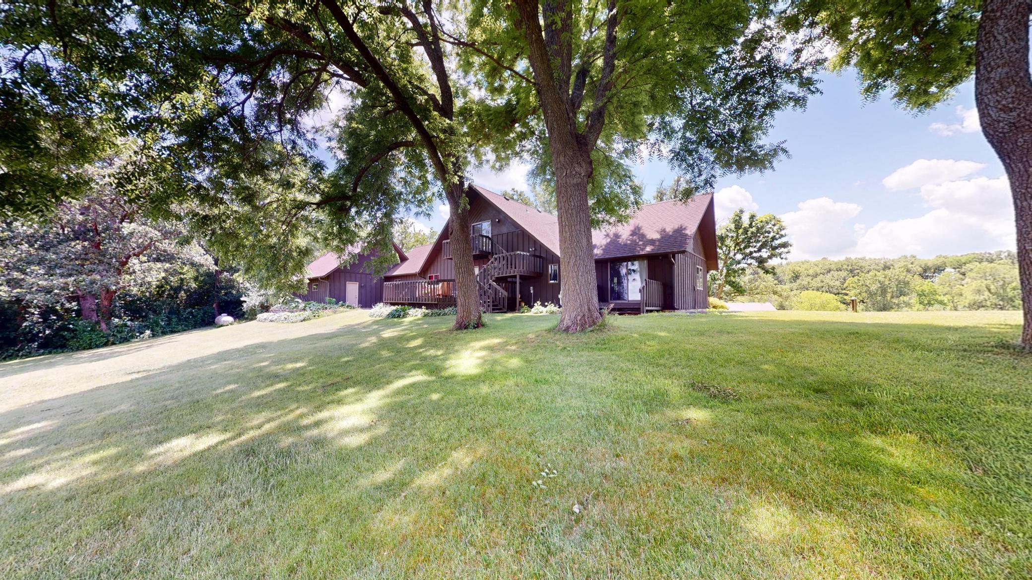main property photo 37